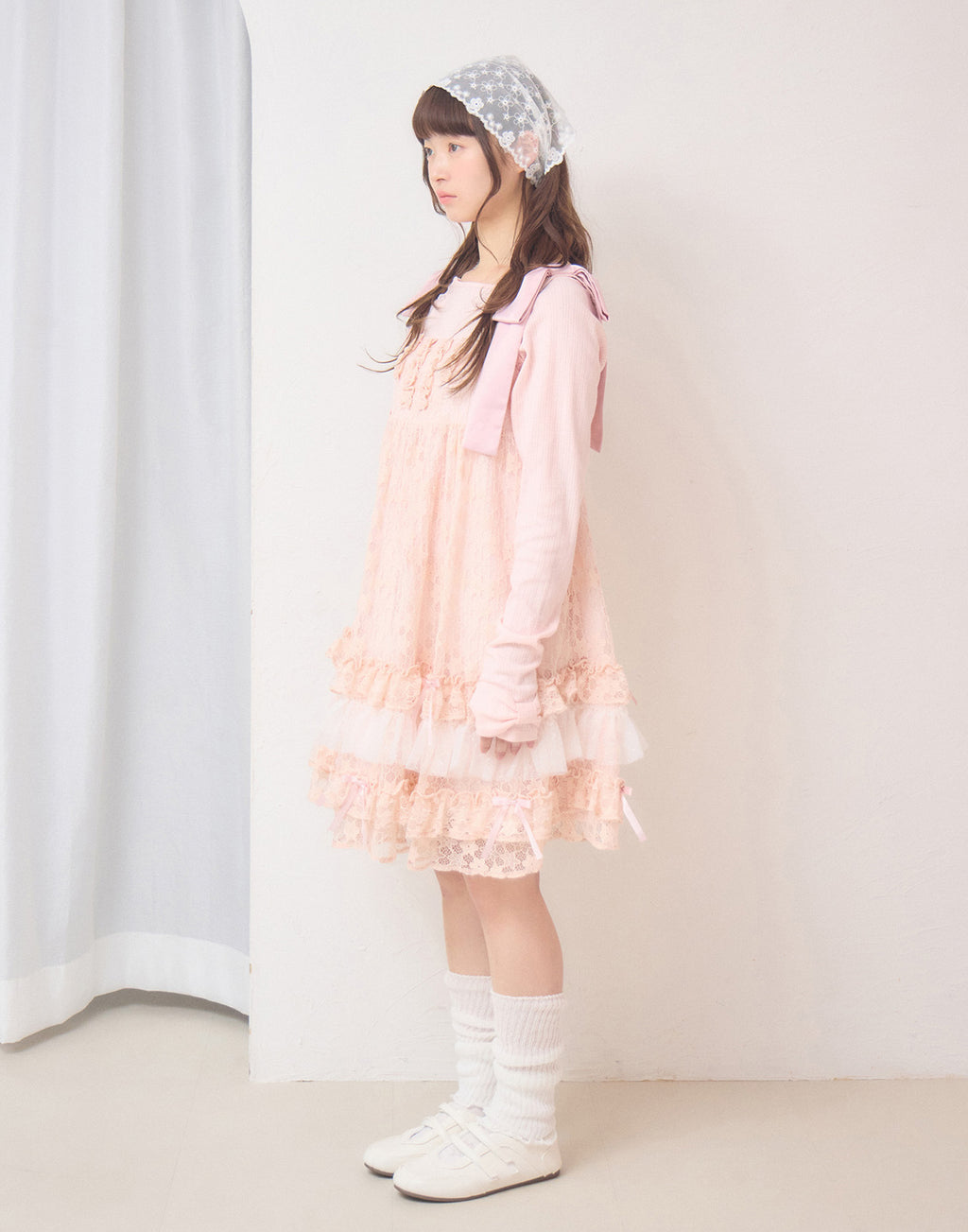 Lolime shoulder button eyelet top