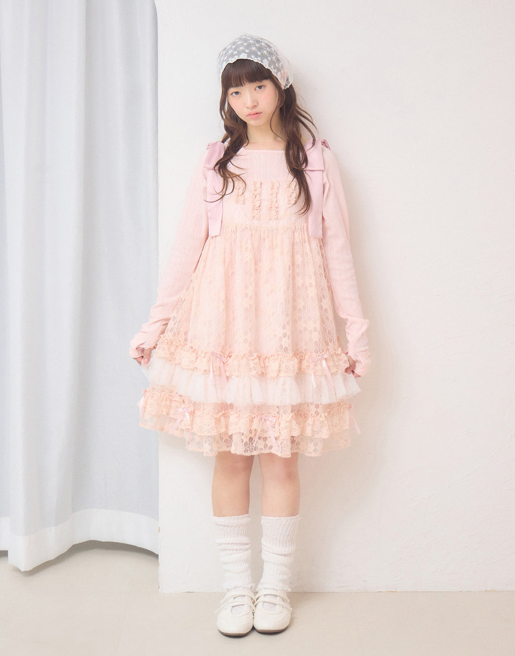 Lolime shoulder button eyelet top