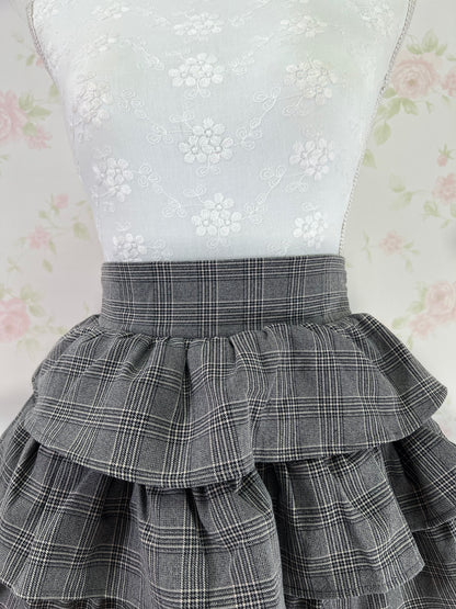 GRL Sweet Tiered Checked Skirt (Gray)