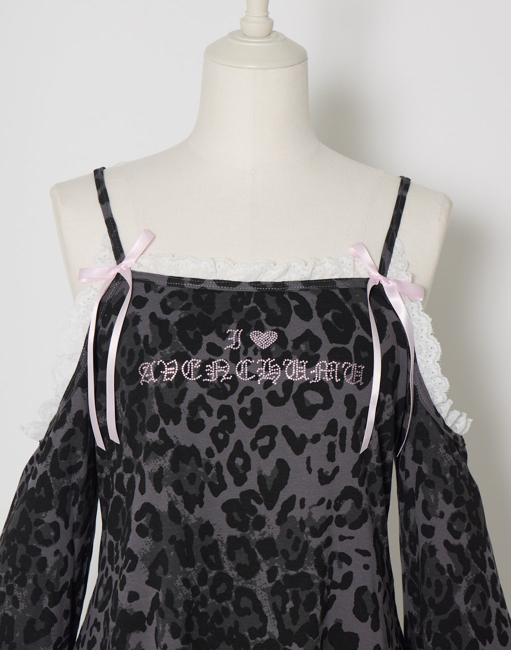 AVENCHUMU Leopard print open shoulder tops