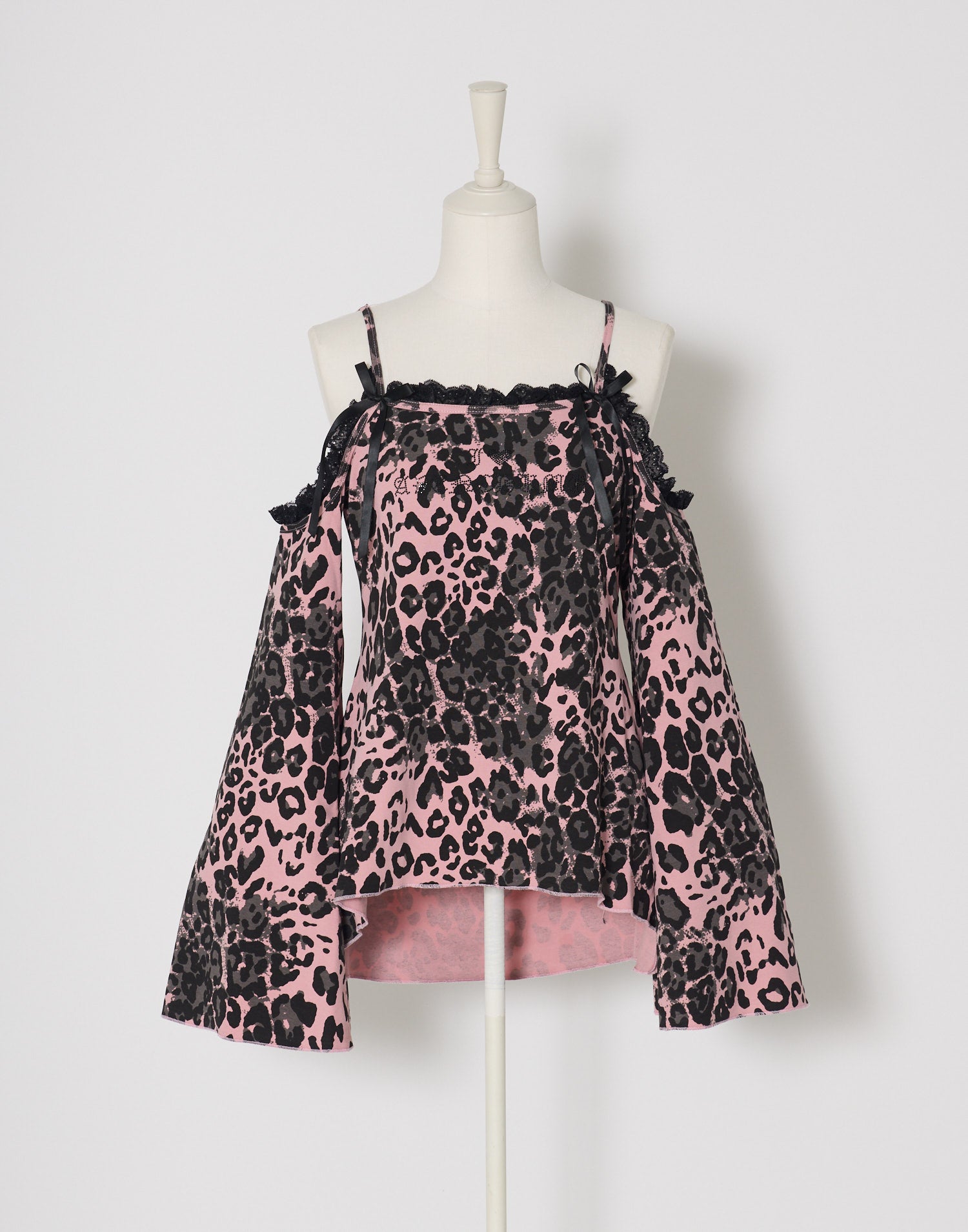 AVENCHUMU Leopard print open shoulder tops