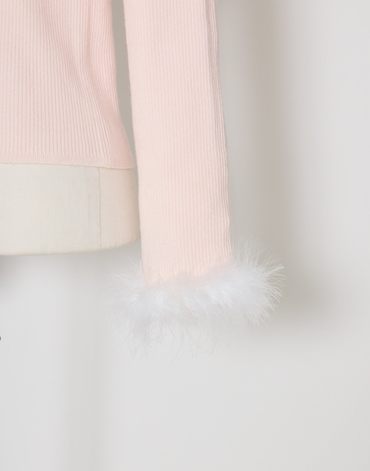 mellfy memory Ribbon Pompom Choker Angel knit