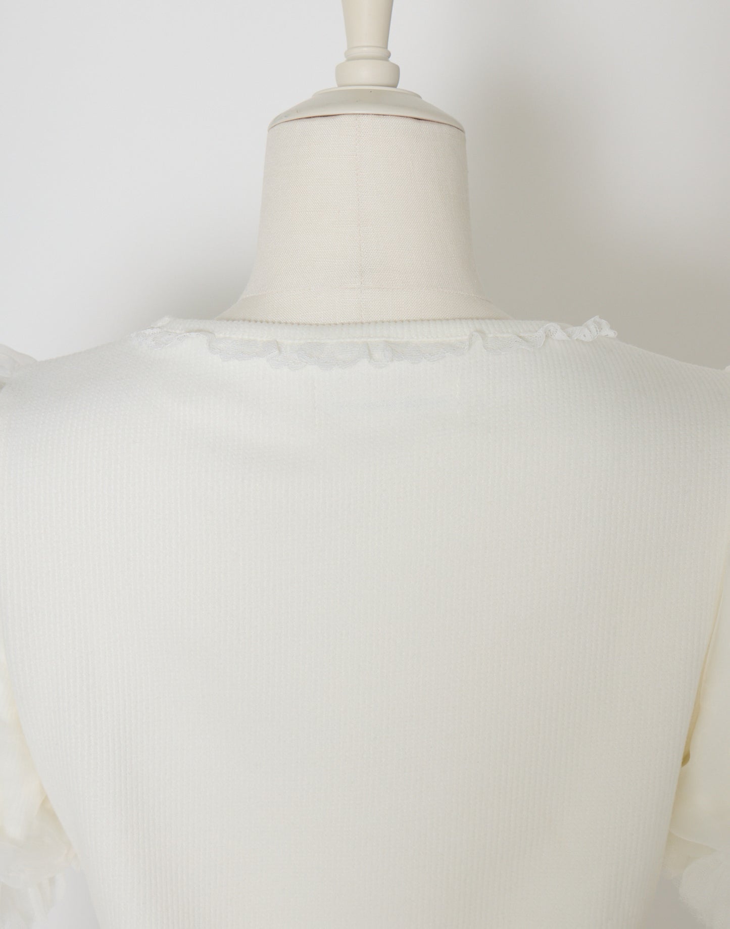 mellfy memory Feather Lace layered puff tops