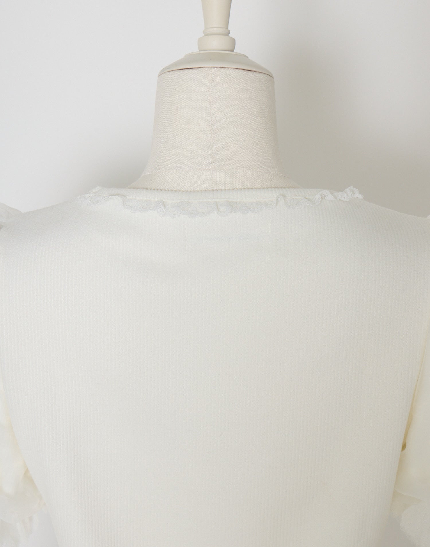 mellfy memory Feather Lace layered puff tops