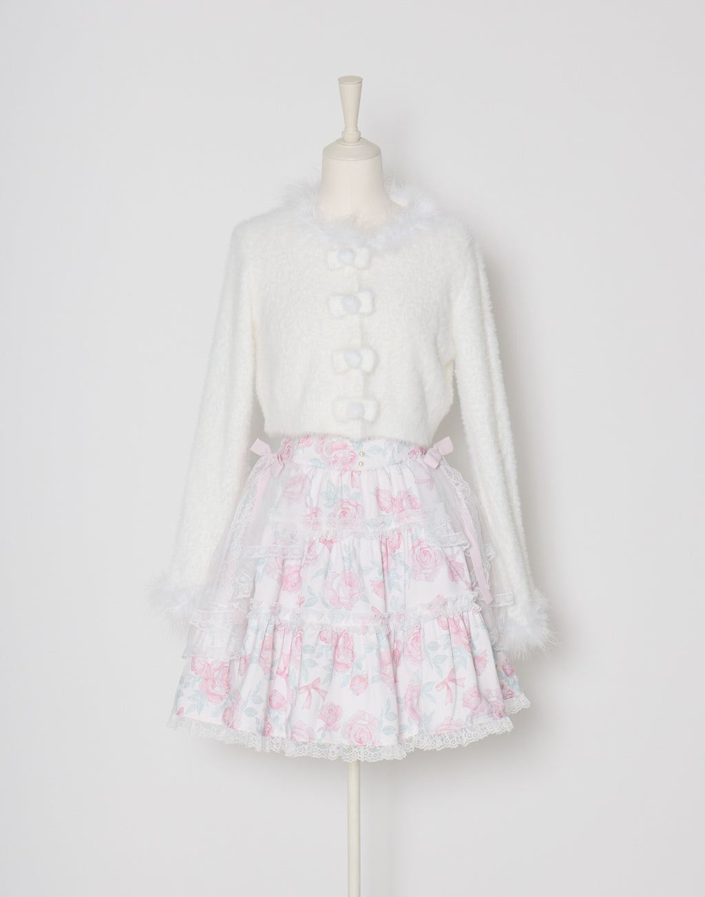 mellfy memory Fluffy pom-pom ribbon knit cardigan