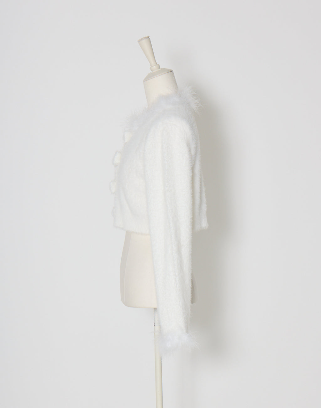 mellfy memory Fluffy pom-pom ribbon knit cardigan