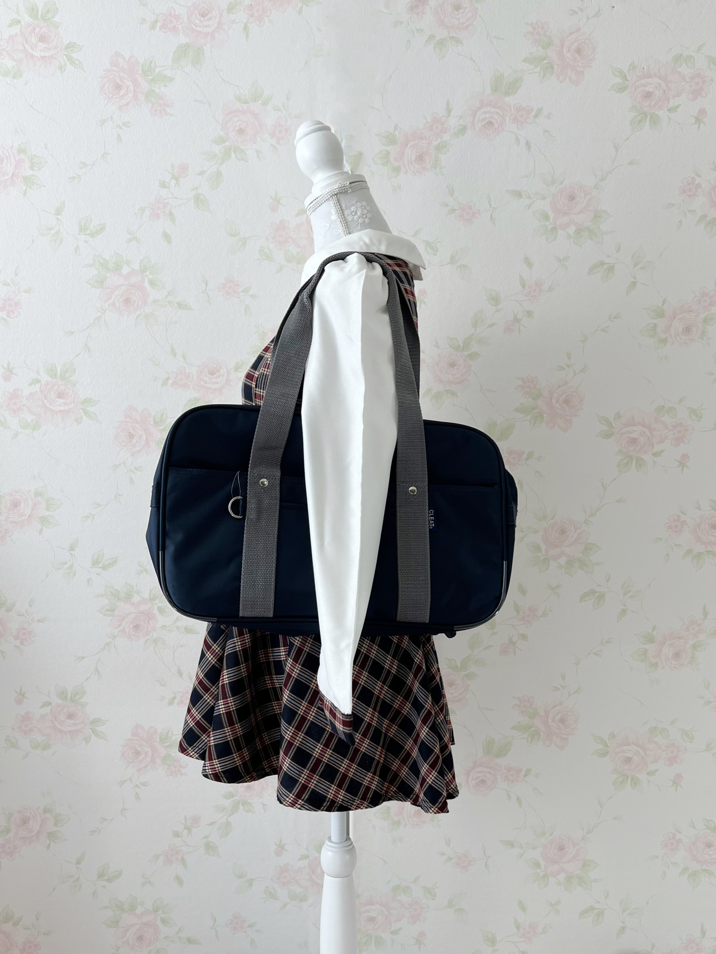 (33% OFF) Shoujo Anime School Bag