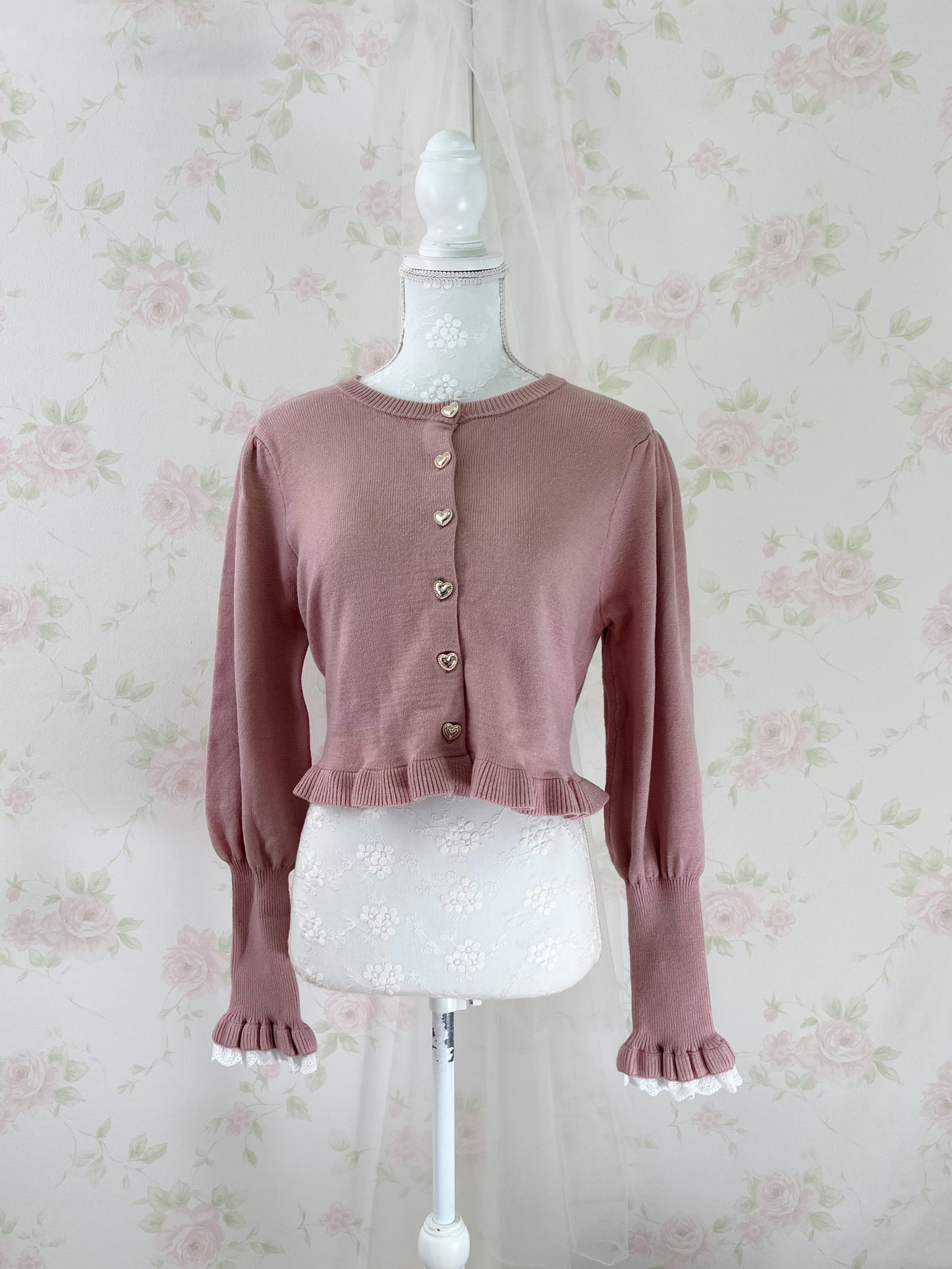 Gold Heart Button Cotton Lace Sleeve Cardigan (Pink)