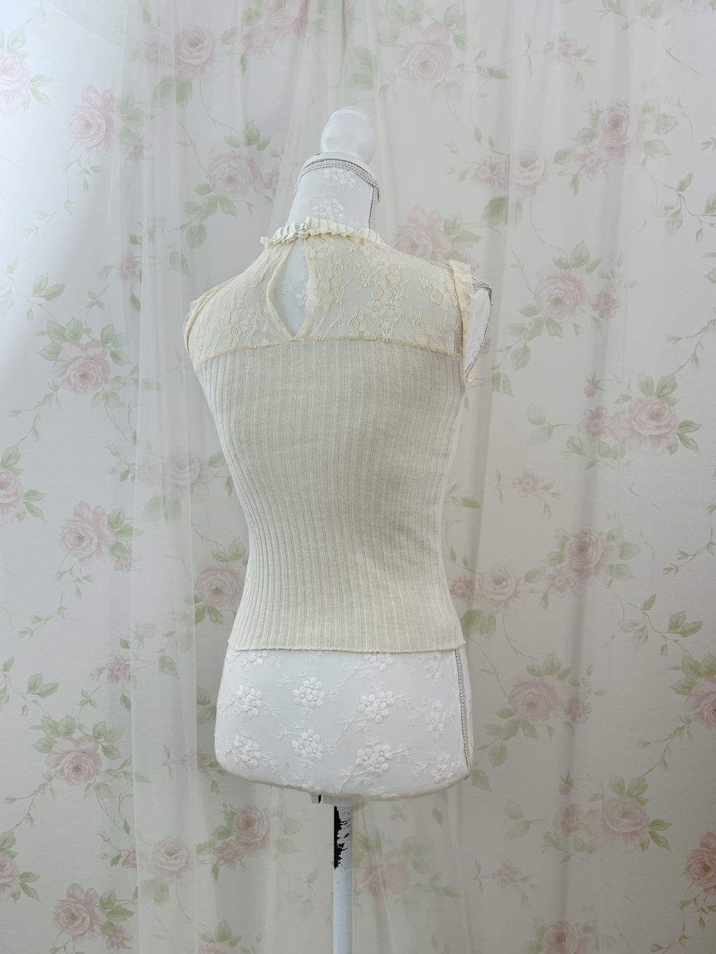 An MILLE Front Lace Top (Ivory)