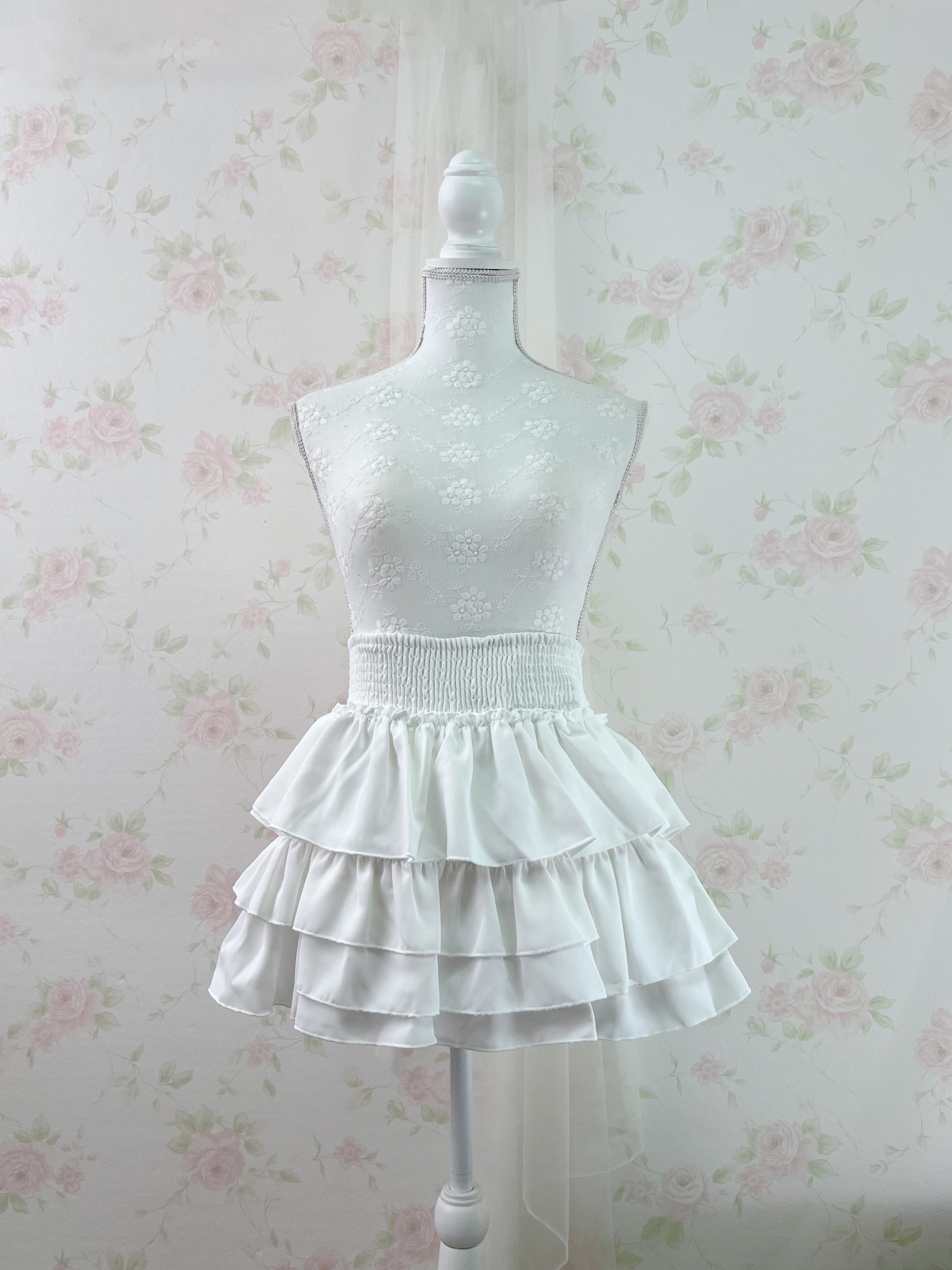 High Waist Tiered Skirt (White)