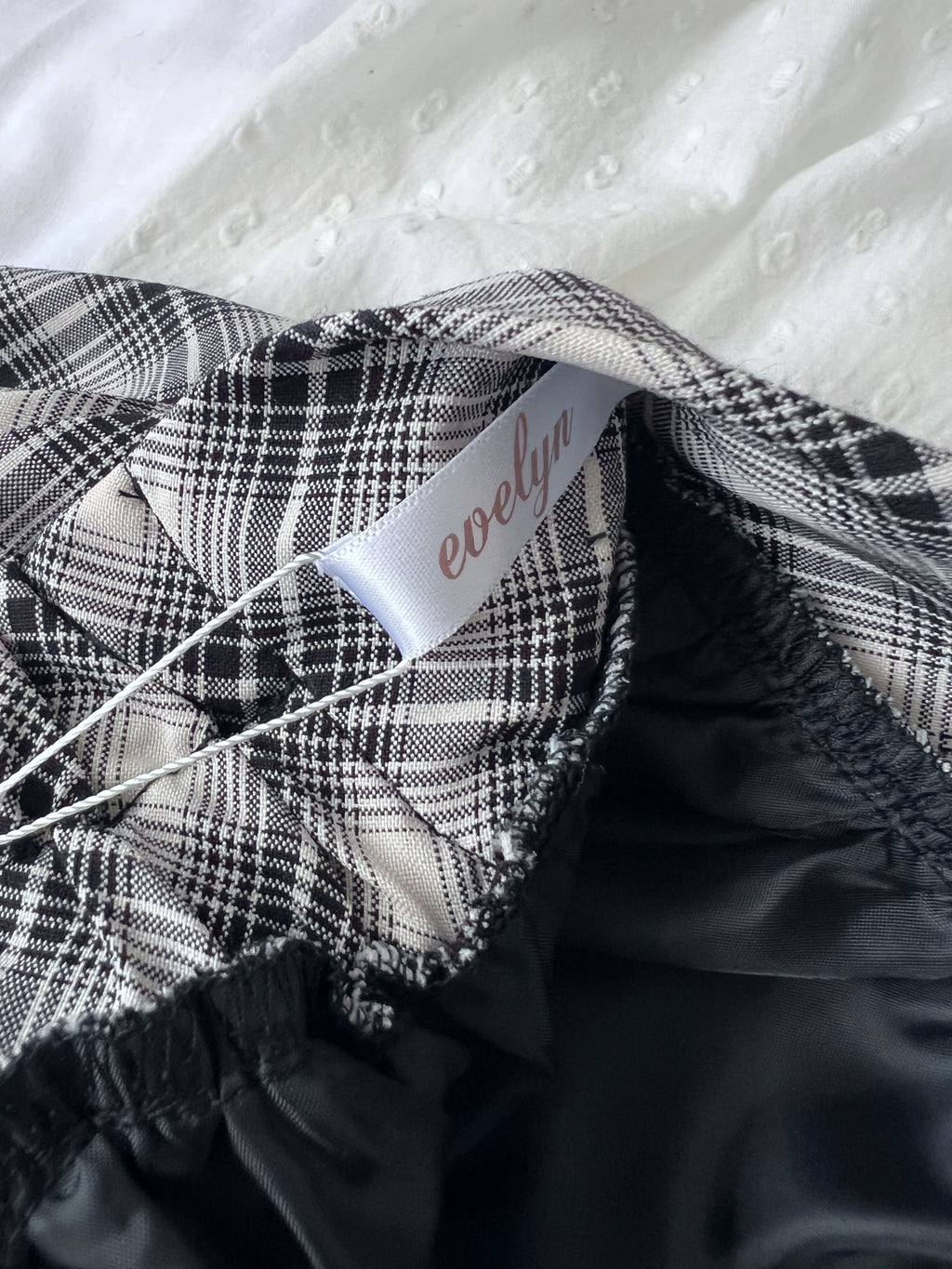 evelyn Checked Lacy Hem Skirt (Black)