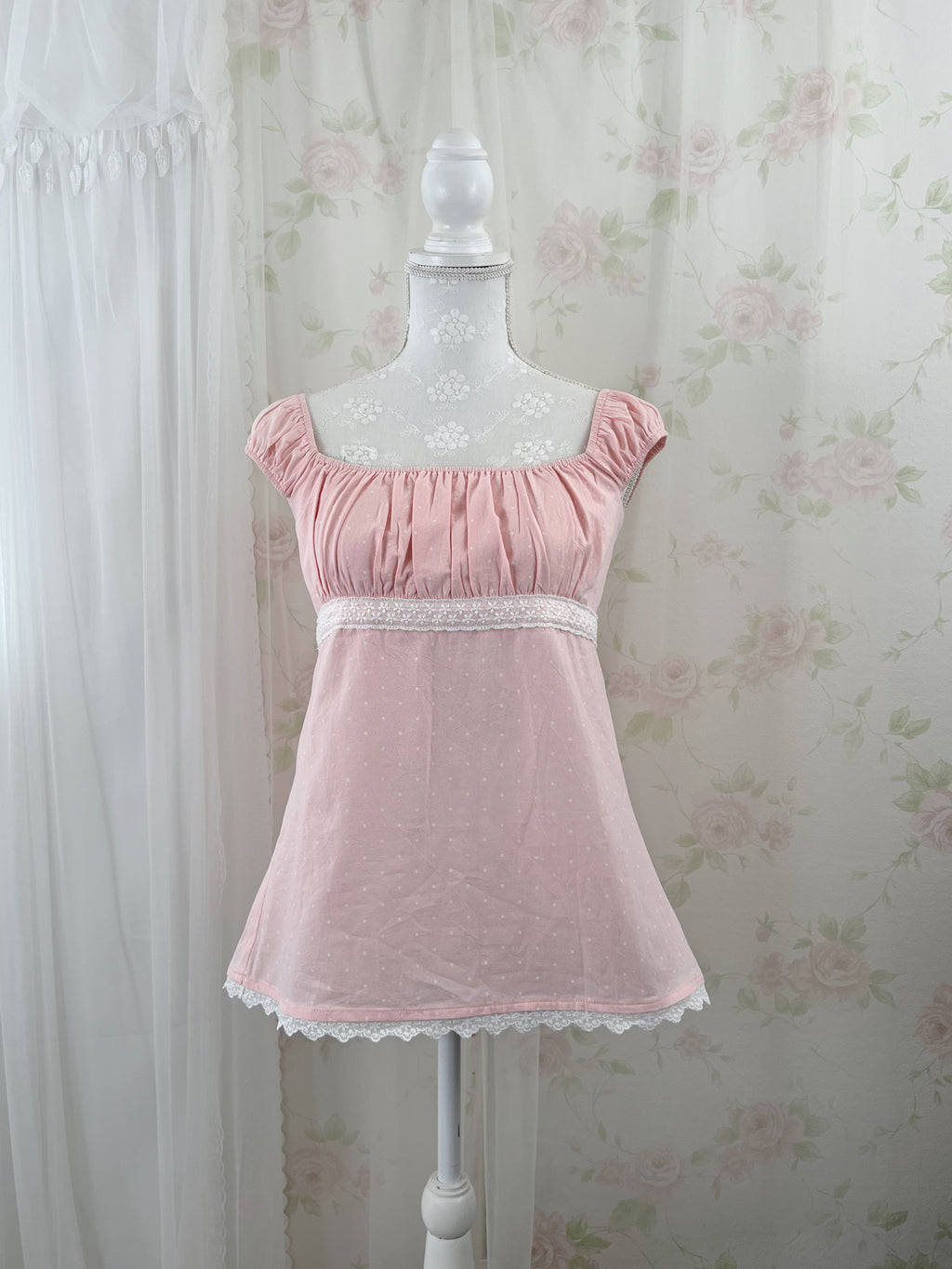(Pre-order) Evori Glow Berry Doll Top