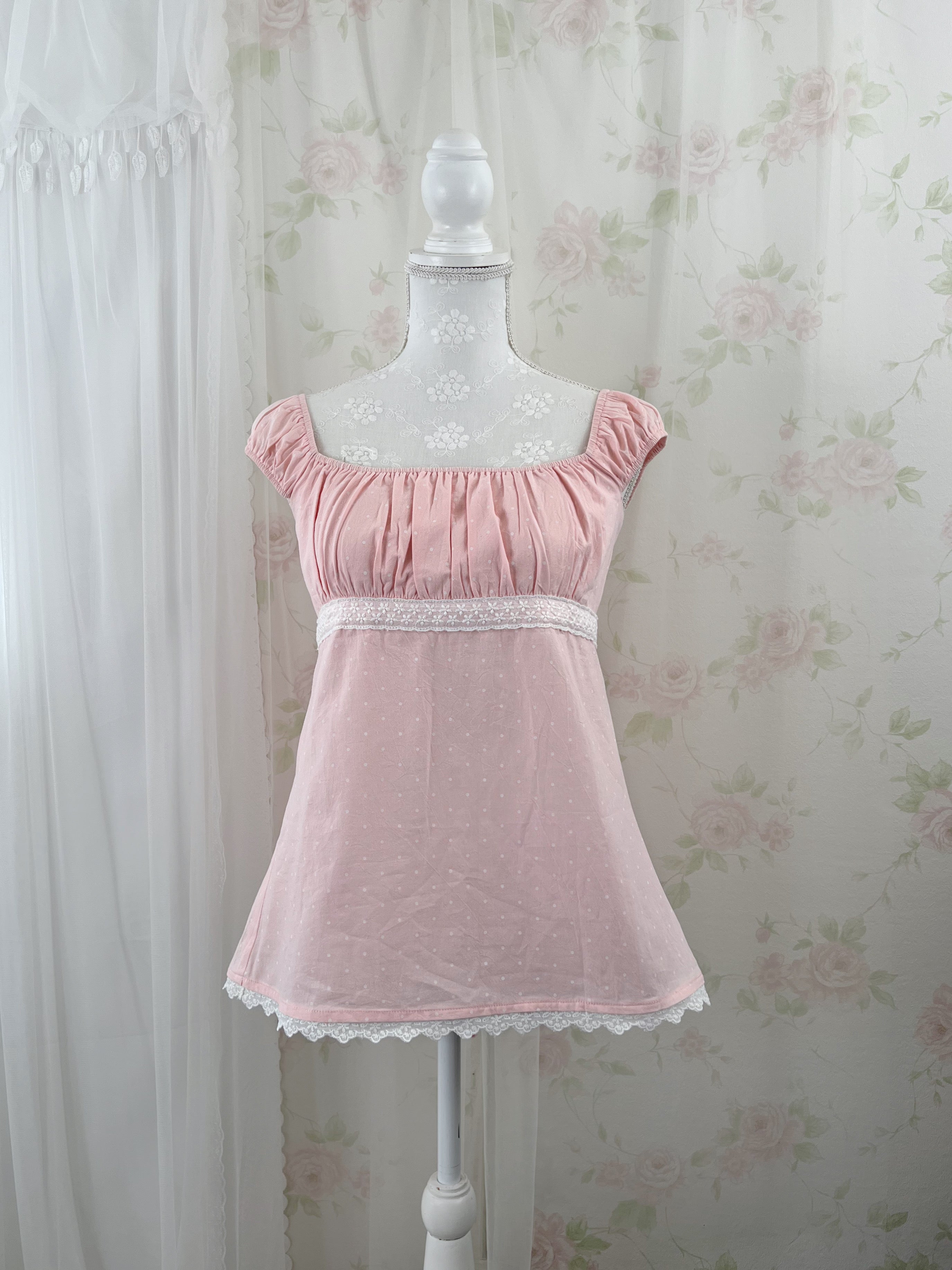 (Pre-order) Evori Glow Berry Doll Top