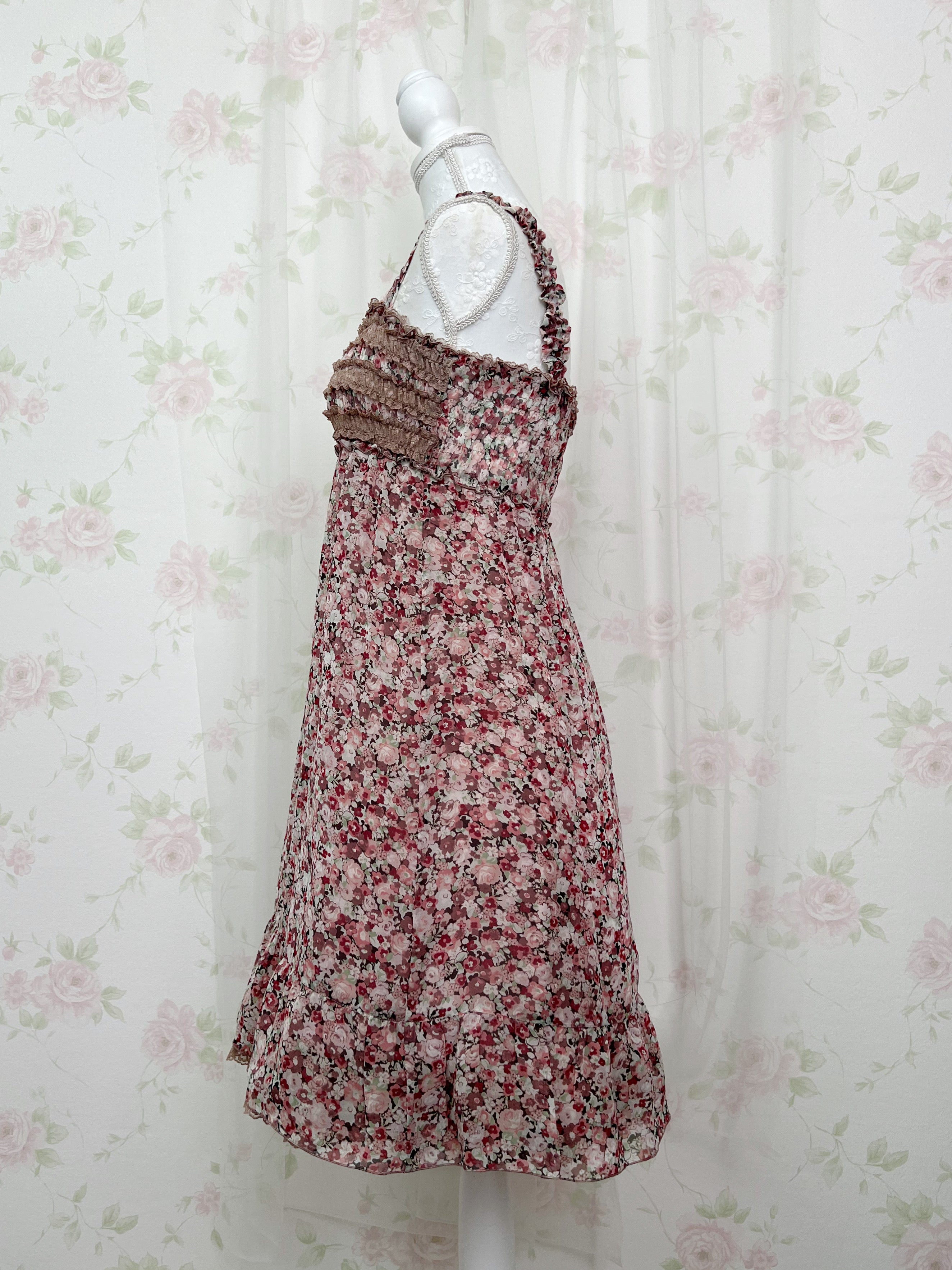 L'EST ROSE Floral Lace Front Shirring Strap Dress