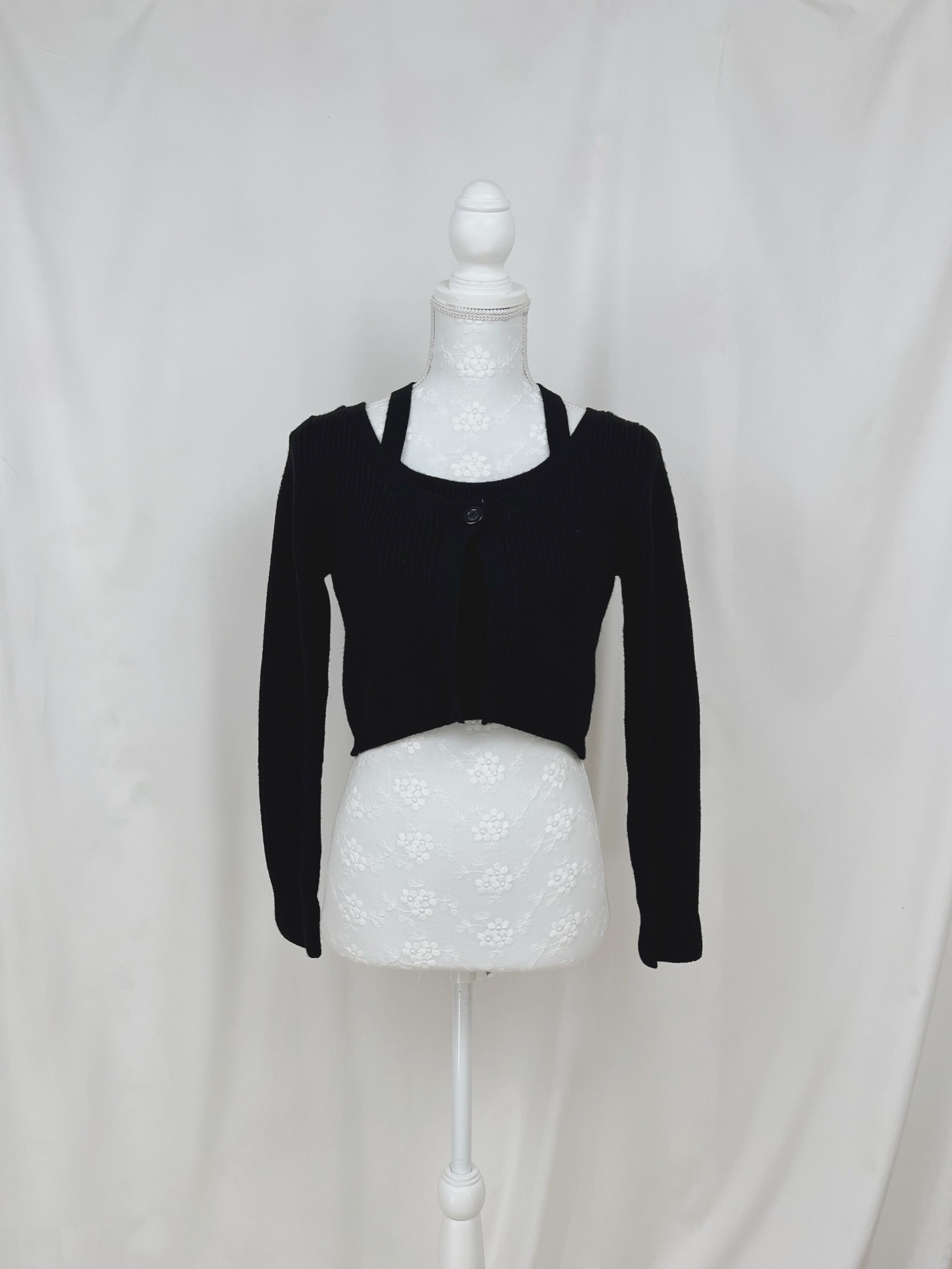 RESEXXY Halter Neck Top Attached Cardigan