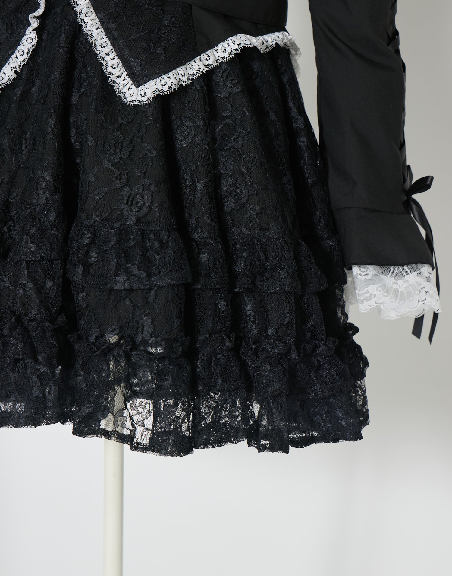 AVENCHUMU magical girl bone one-piece