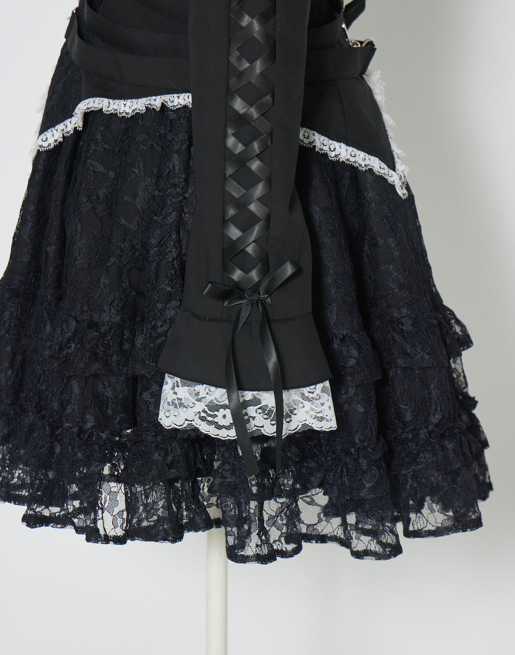 AVENCHUMU magical girl bone one-piece