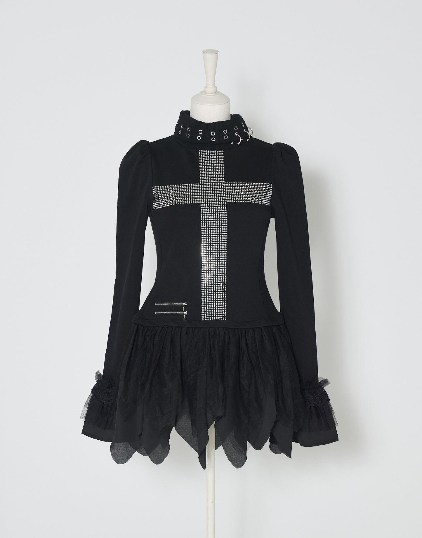 AVENCHUMU Rhinestone cross chiffon hem one-piece