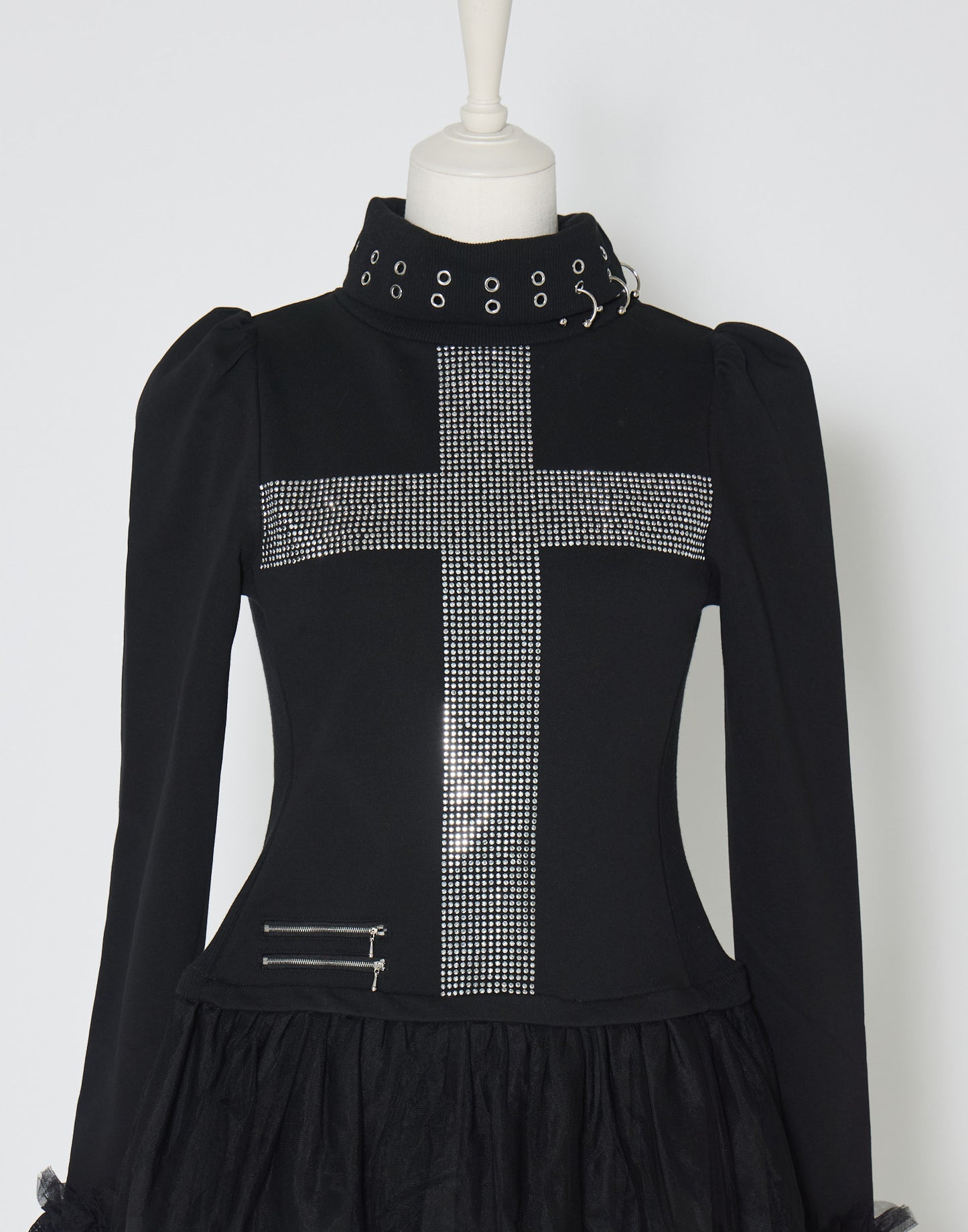 AVENCHUMU Rhinestone cross chiffon hem one-piece