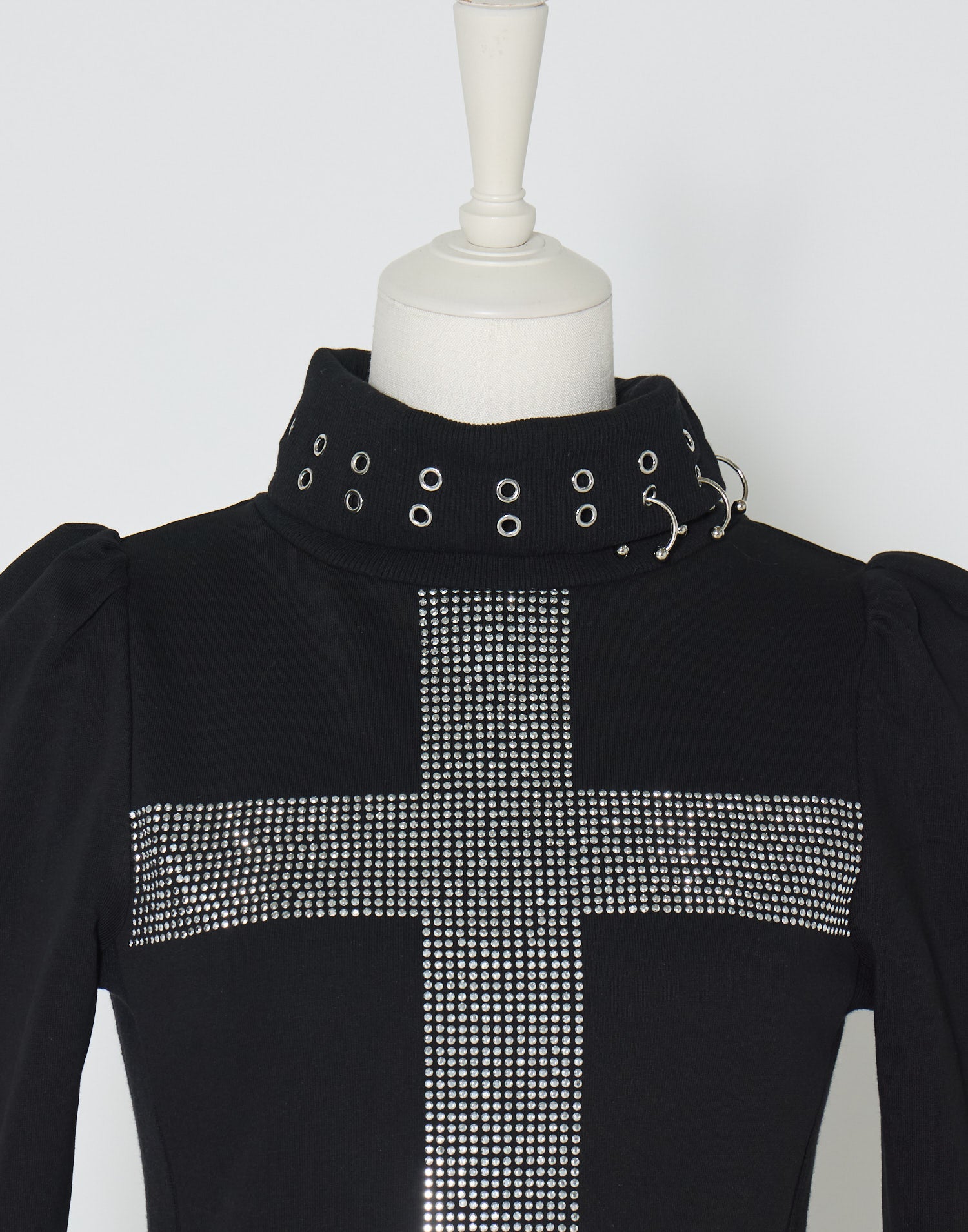 AVENCHUMU Rhinestone cross chiffon hem one-piece