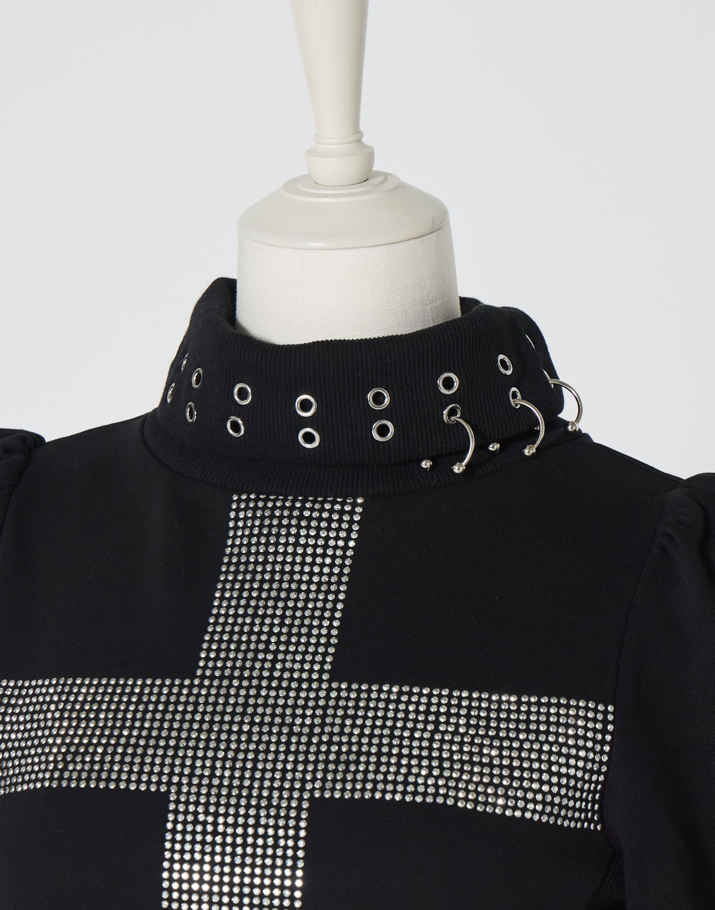 AVENCHUMU Rhinestone cross chiffon hem one-piece