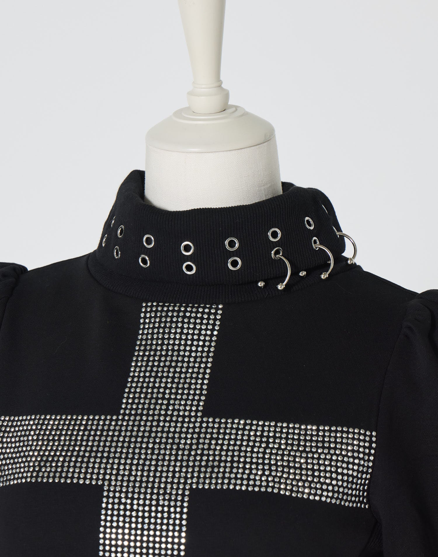 AVENCHUMU Rhinestone cross chiffon hem one-piece