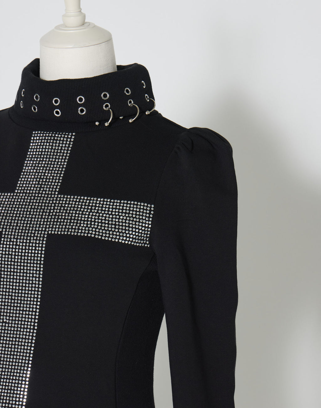 AVENCHUMU Rhinestone cross chiffon hem one-piece