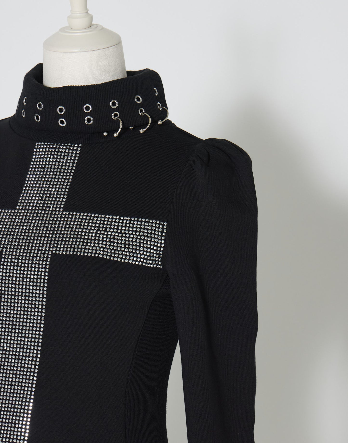 AVENCHUMU Rhinestone cross chiffon hem one-piece