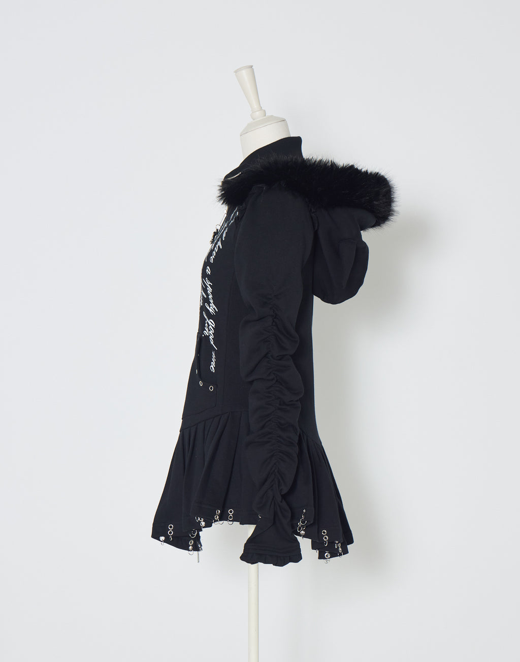 AVENCHUMU Pleated devil zip hoodie