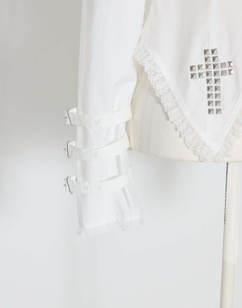 AVENCHUMU little angel frill blouse