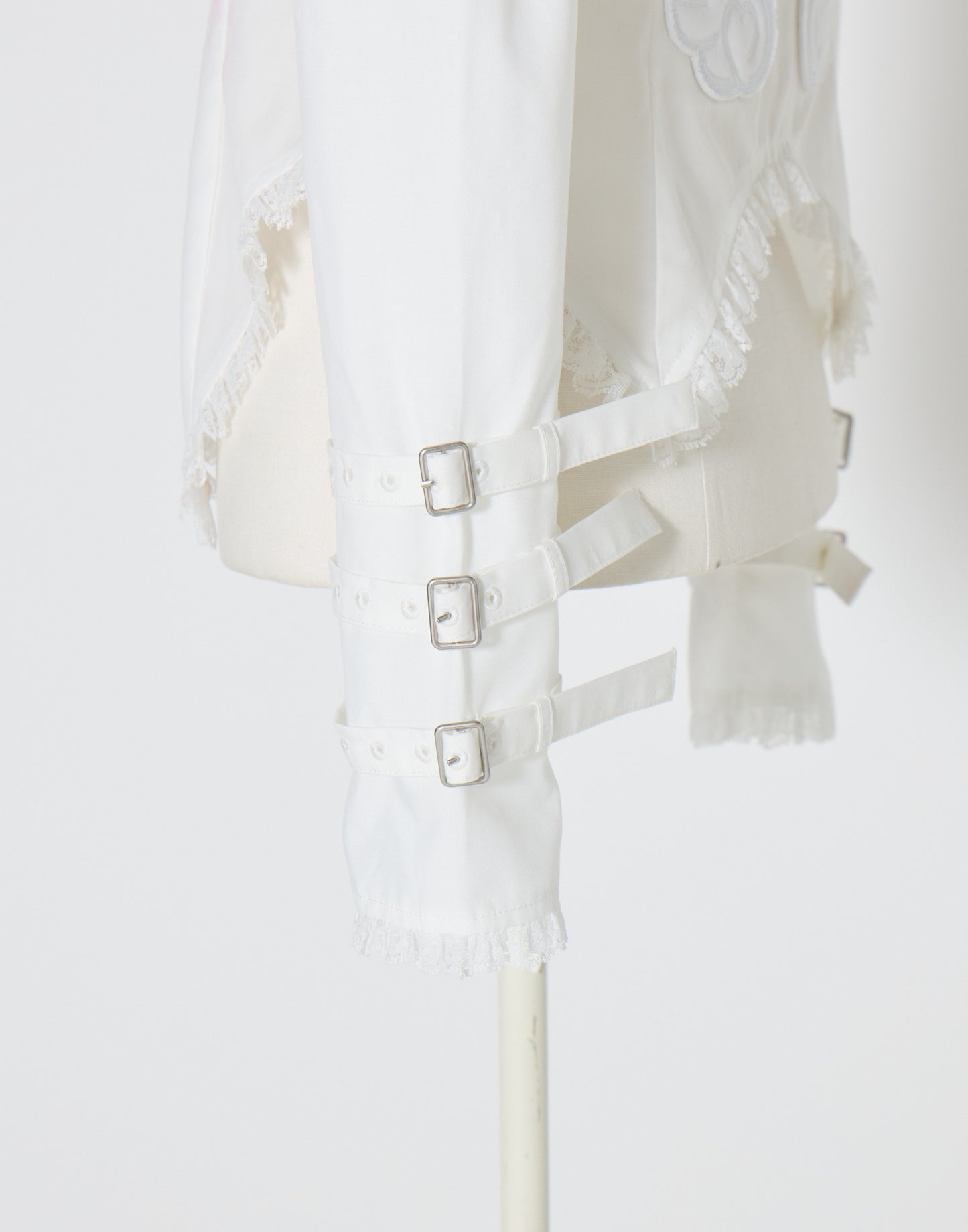 AVENCHUMU little angel frill blouse