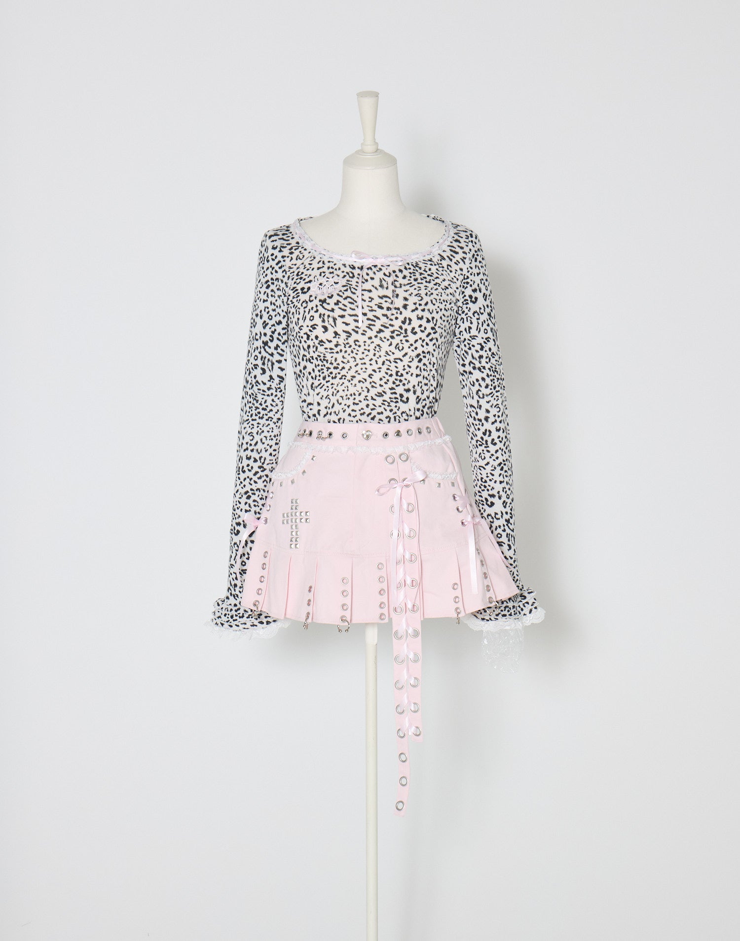 AVENCHUMU Brass knuckle long sleeve frill tops