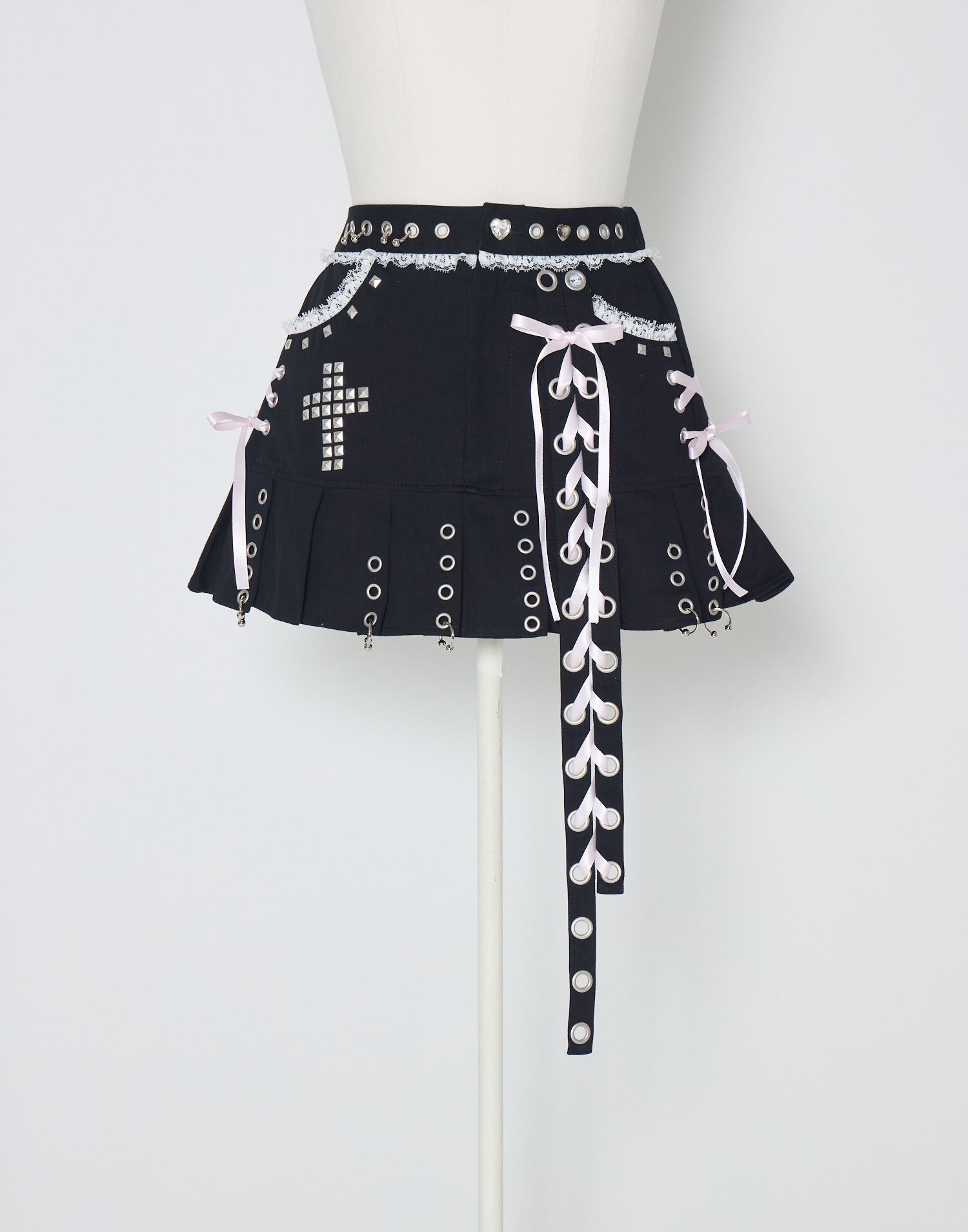 AVENCHUMU side lace up pierce pleated skirt