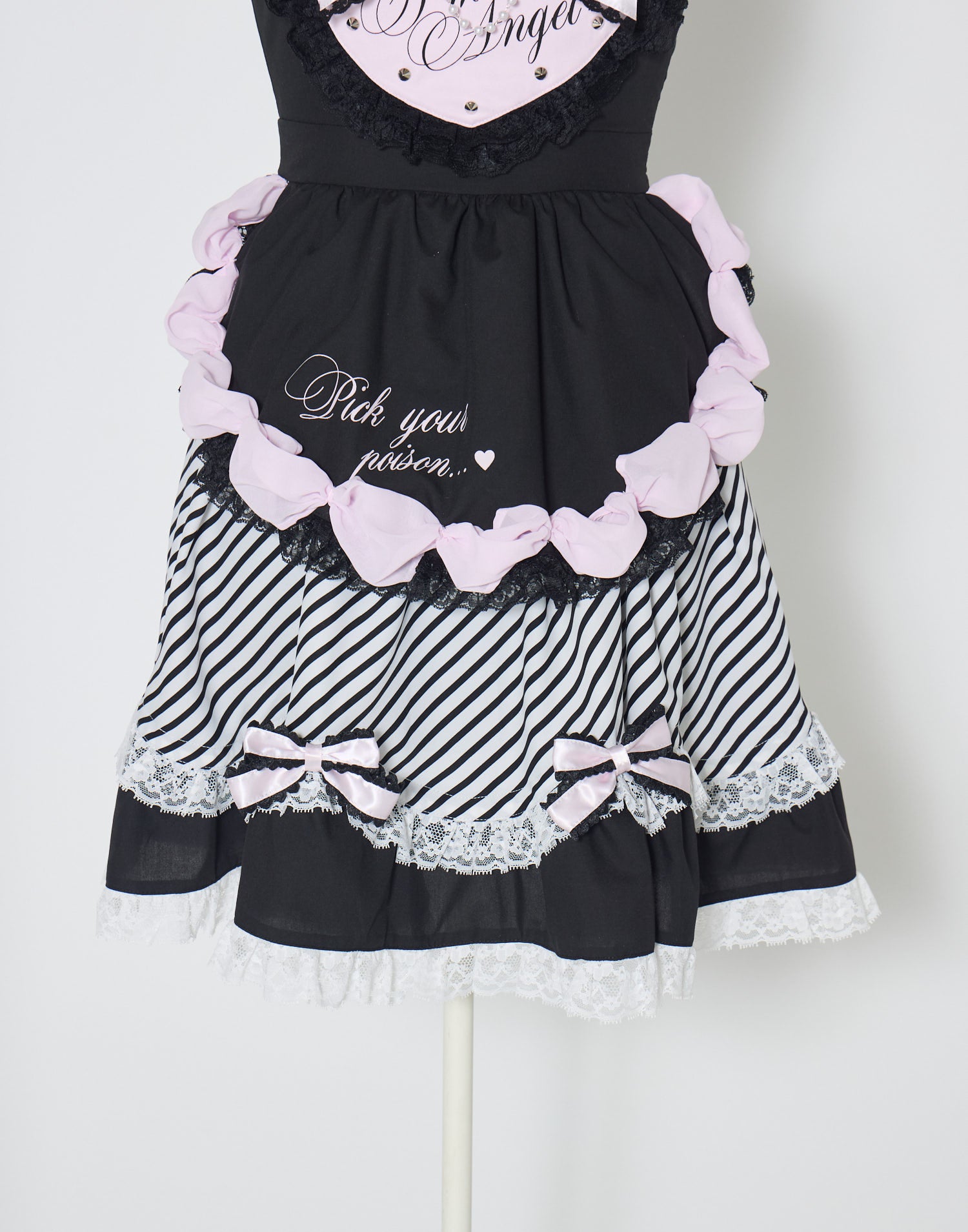 AVENCHUMU Love heart's cake angel one piece