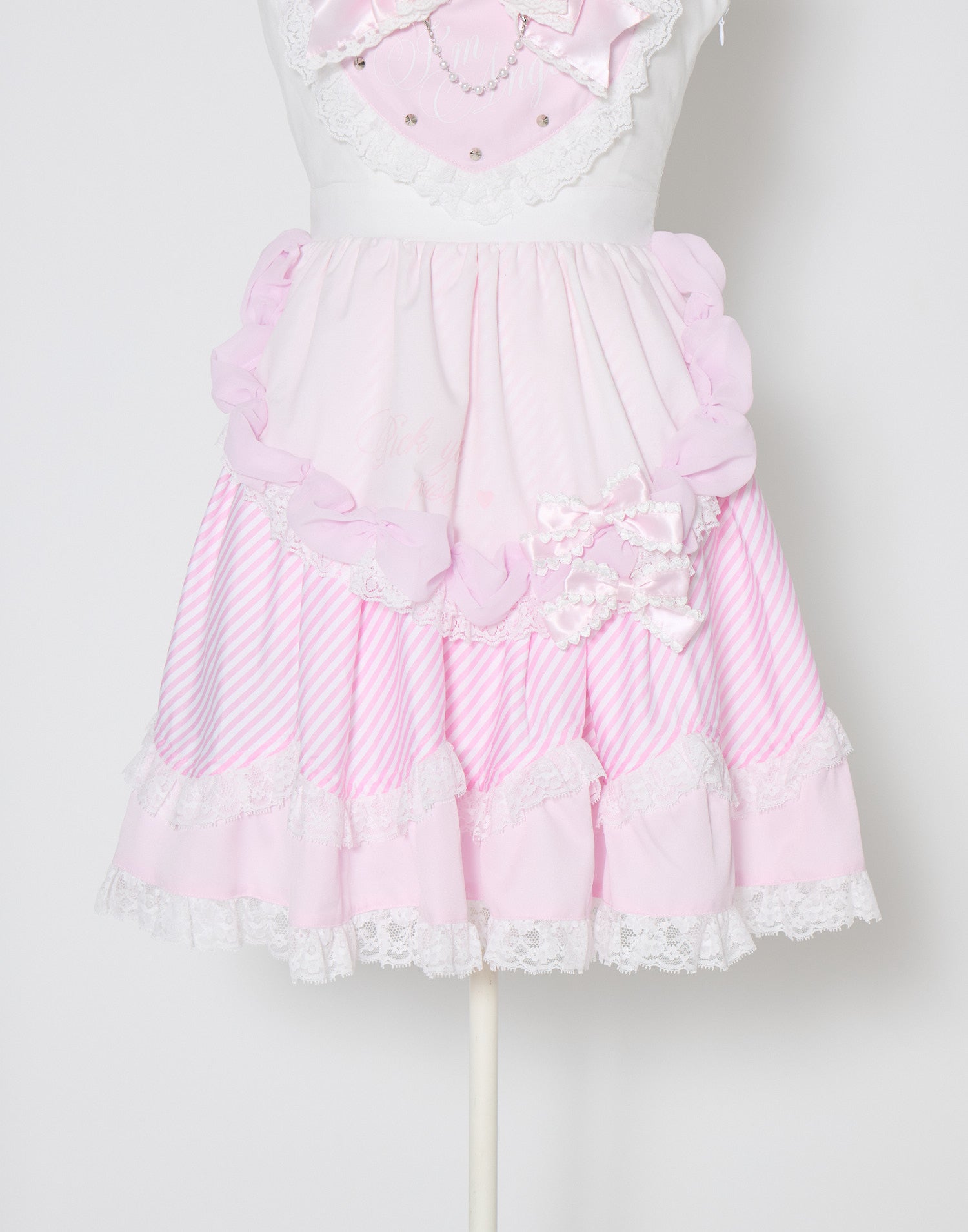 AVENCHUMU Love heart's cake angel one piece