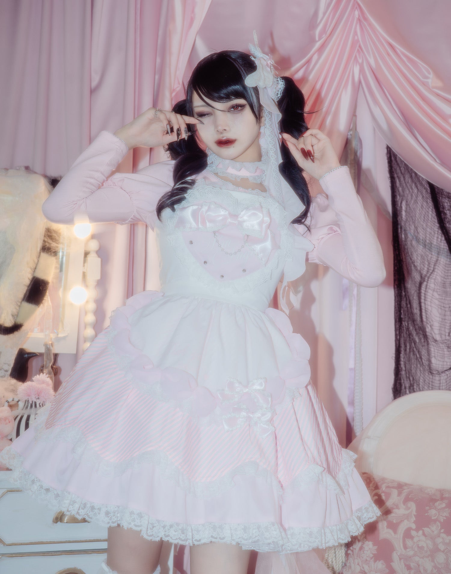 AVENCHUMU Love heart's cake angel one piece