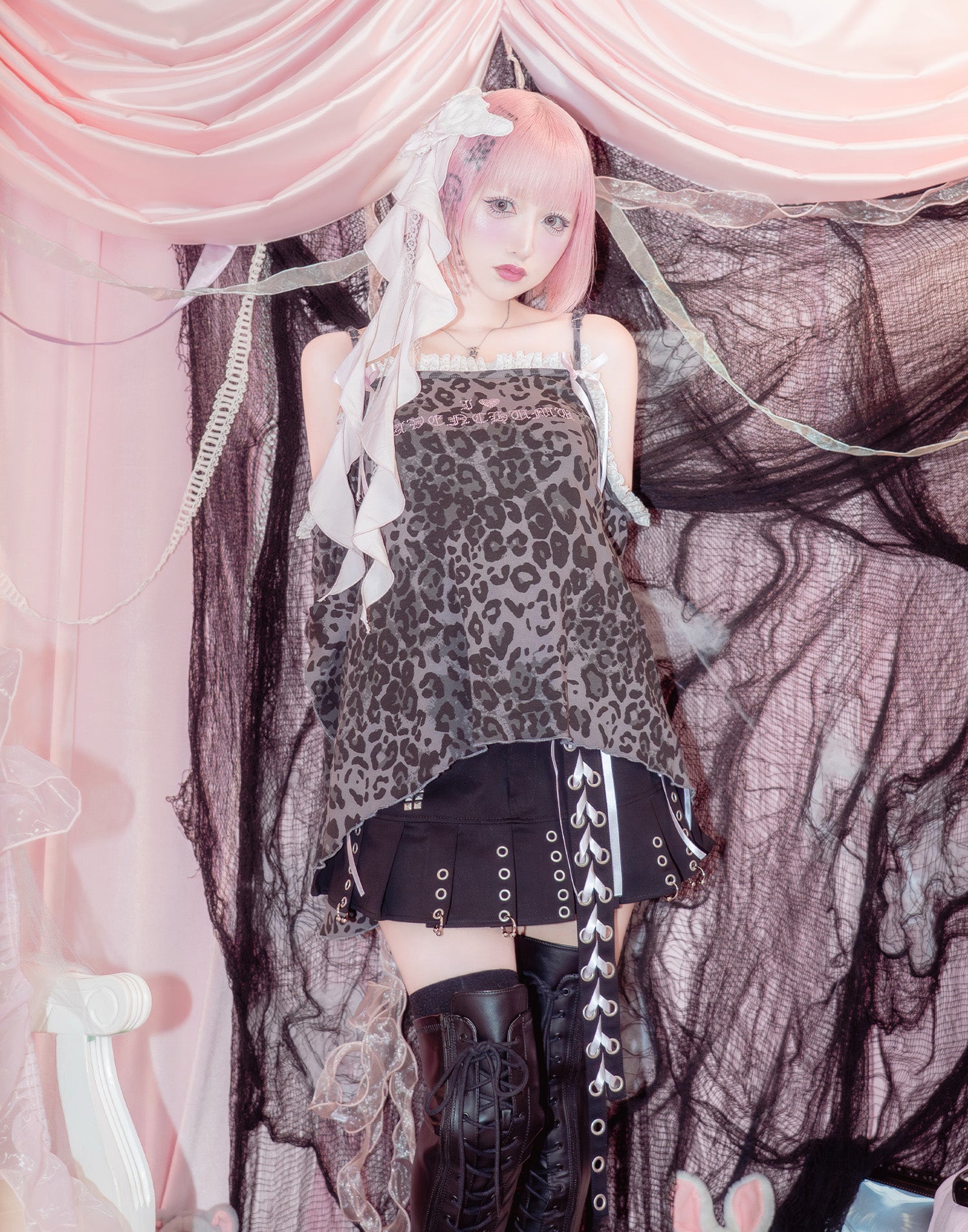 AVENCHUMU Leopard print open shoulder tops