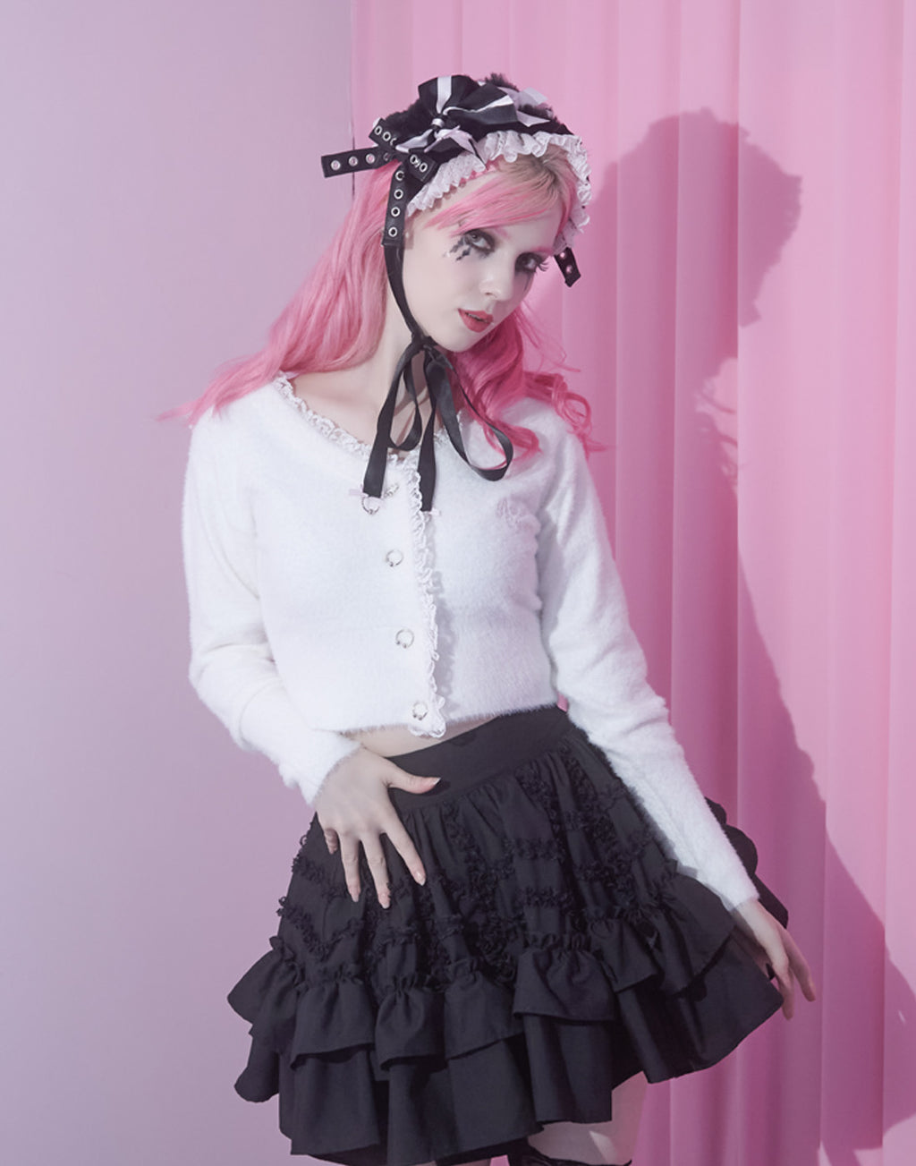 AVENCHUMU Body piercing button sailor shaggy knit cardigan