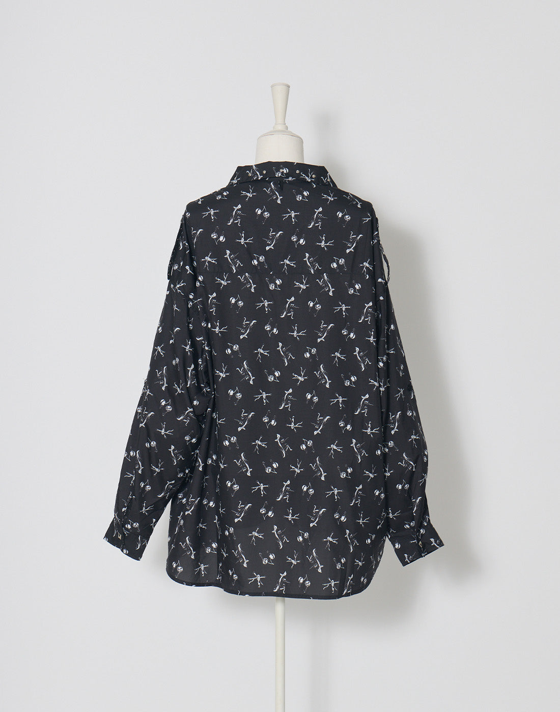 AVENCHUMU ERICO collaboration illustration oversized shirt