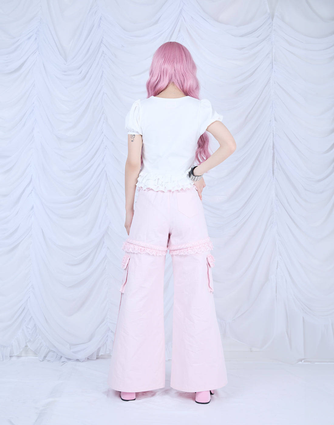 AVENCHUMU Heart Studs & Message Puff T-shirt