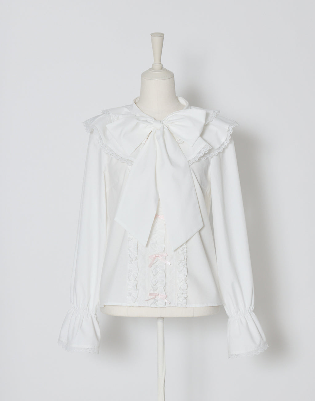mellfy memory Sugar lace ribbon tie blouse