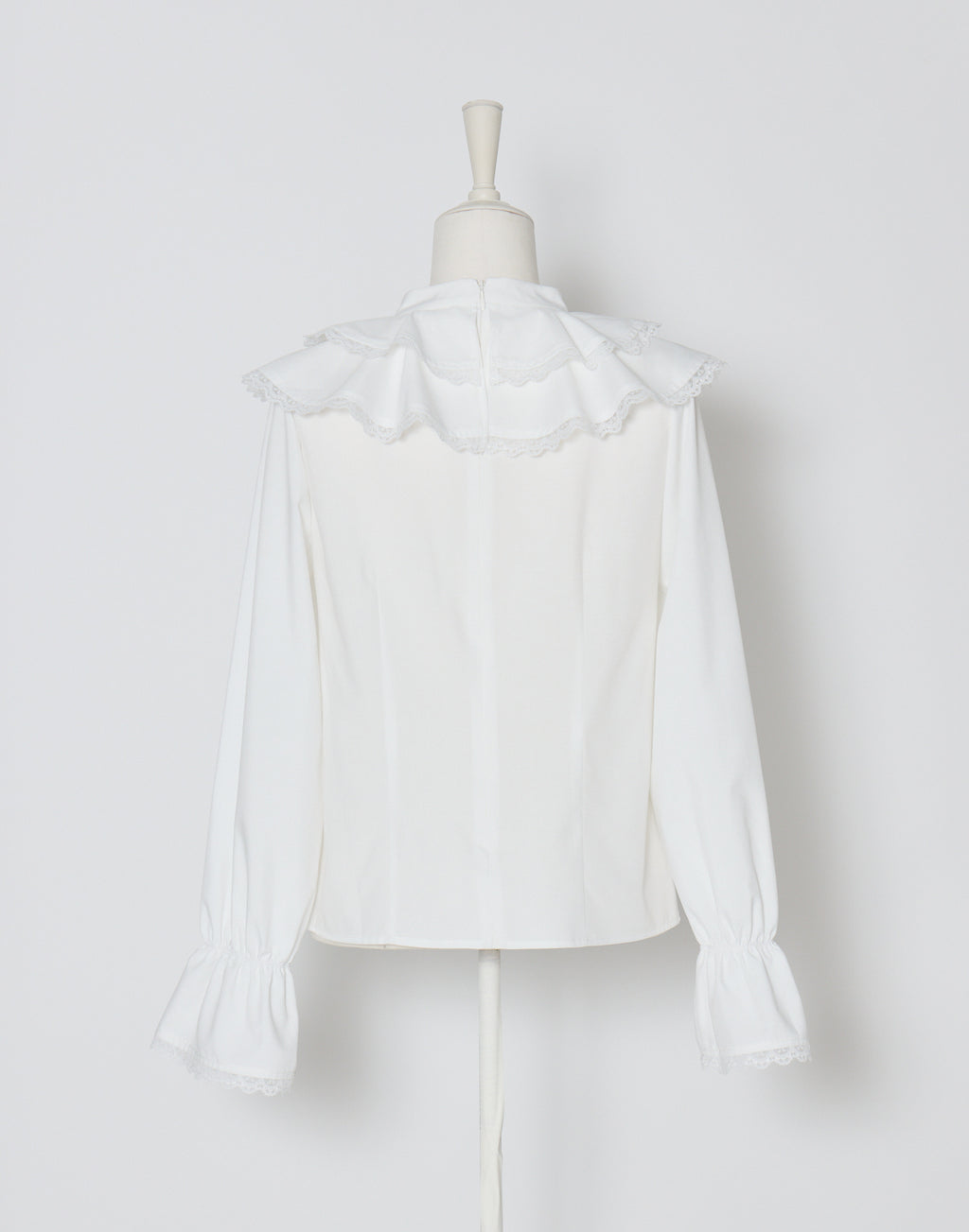 mellfy memory Sugar lace ribbon tie blouse