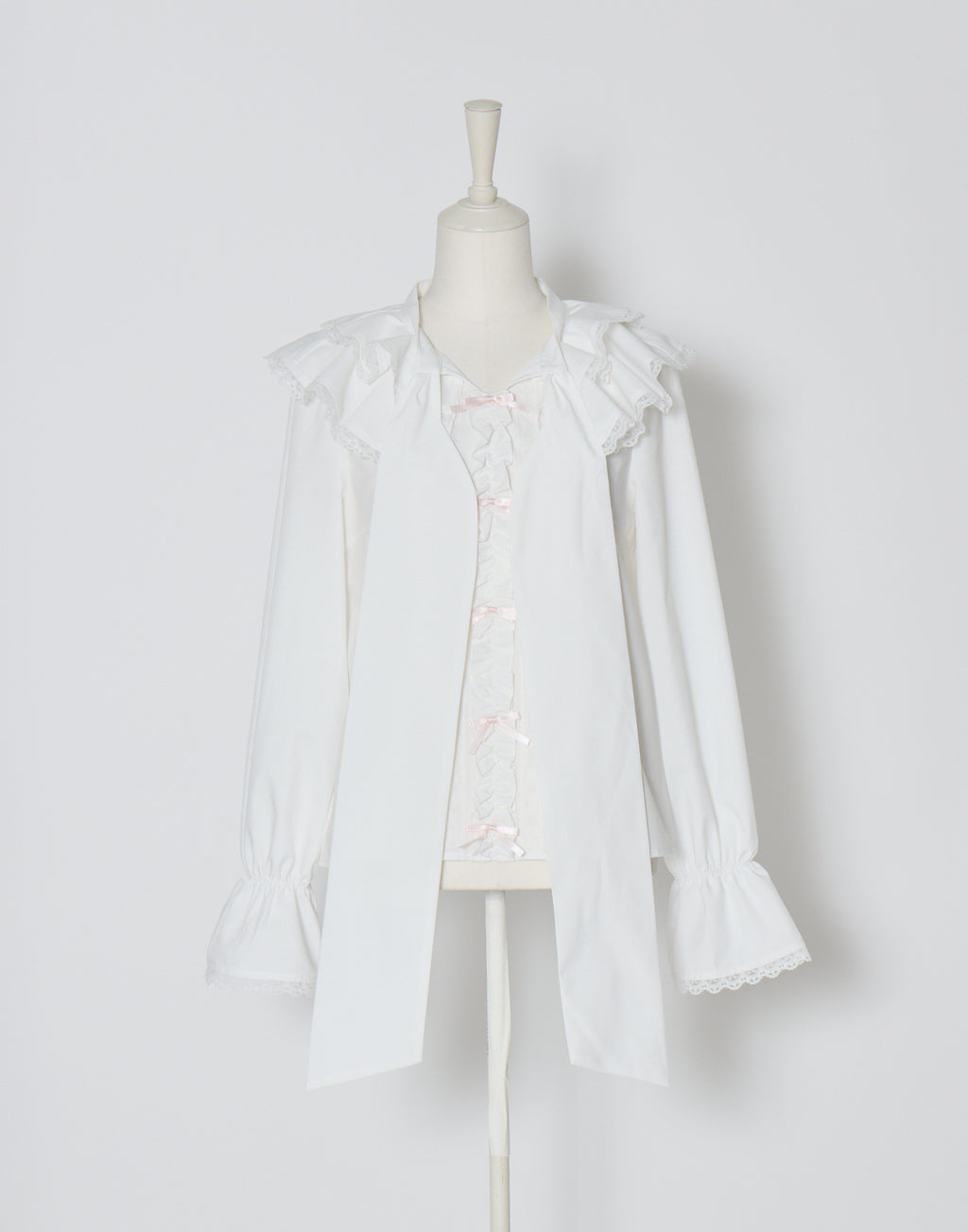 mellfy memory Sugar lace ribbon tie blouse