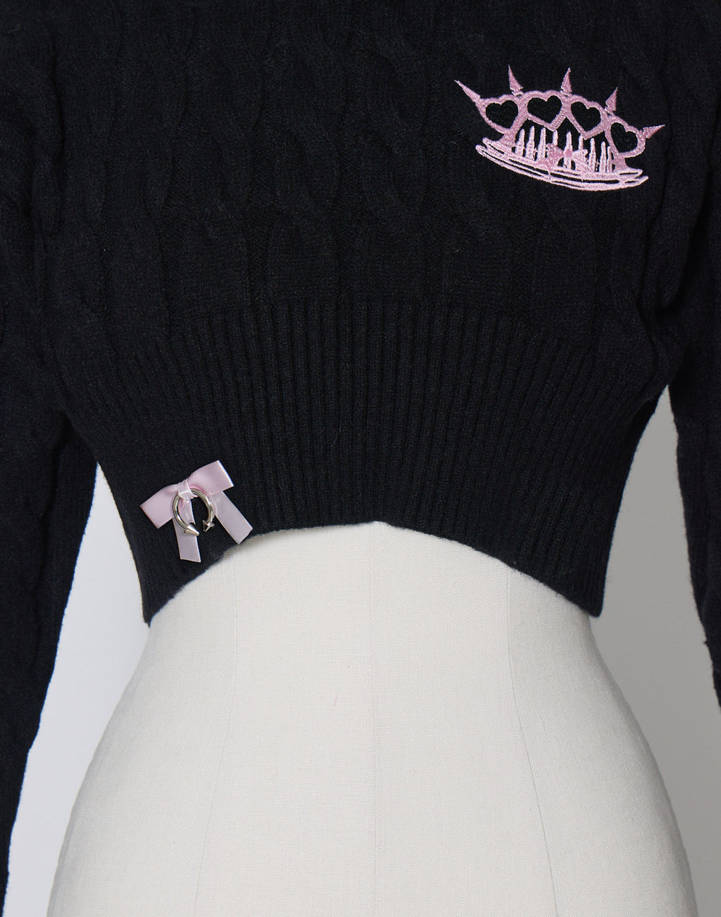 AVENCHUMU Brass knuckle cable knit tops