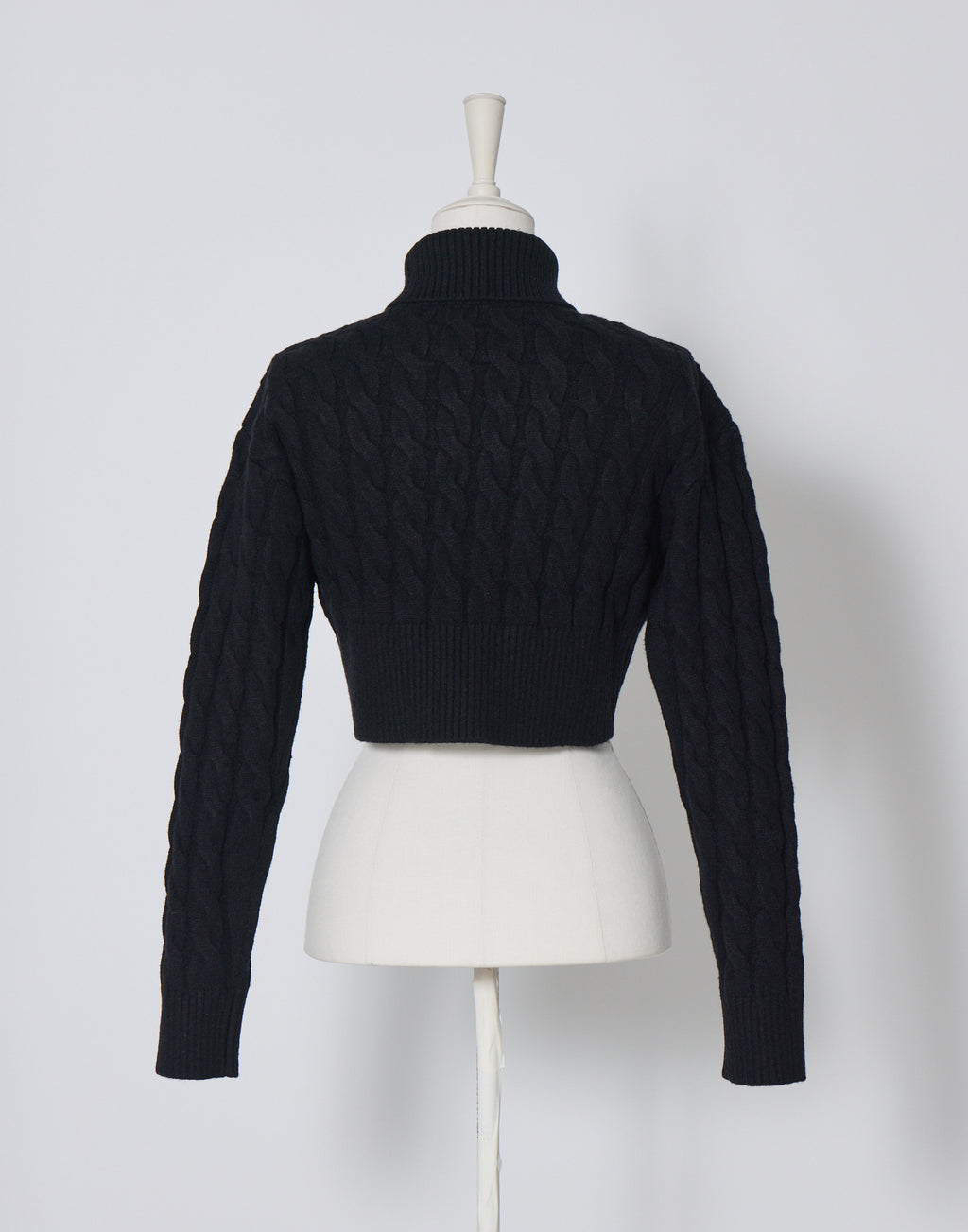 AVENCHUMU Brass knuckle cable knit tops