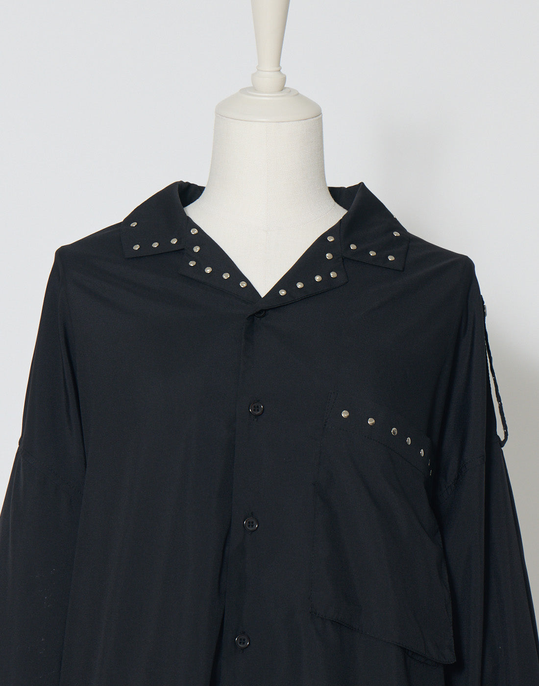 AVENCHUMU ERICO collaboration illustration oversized shirt