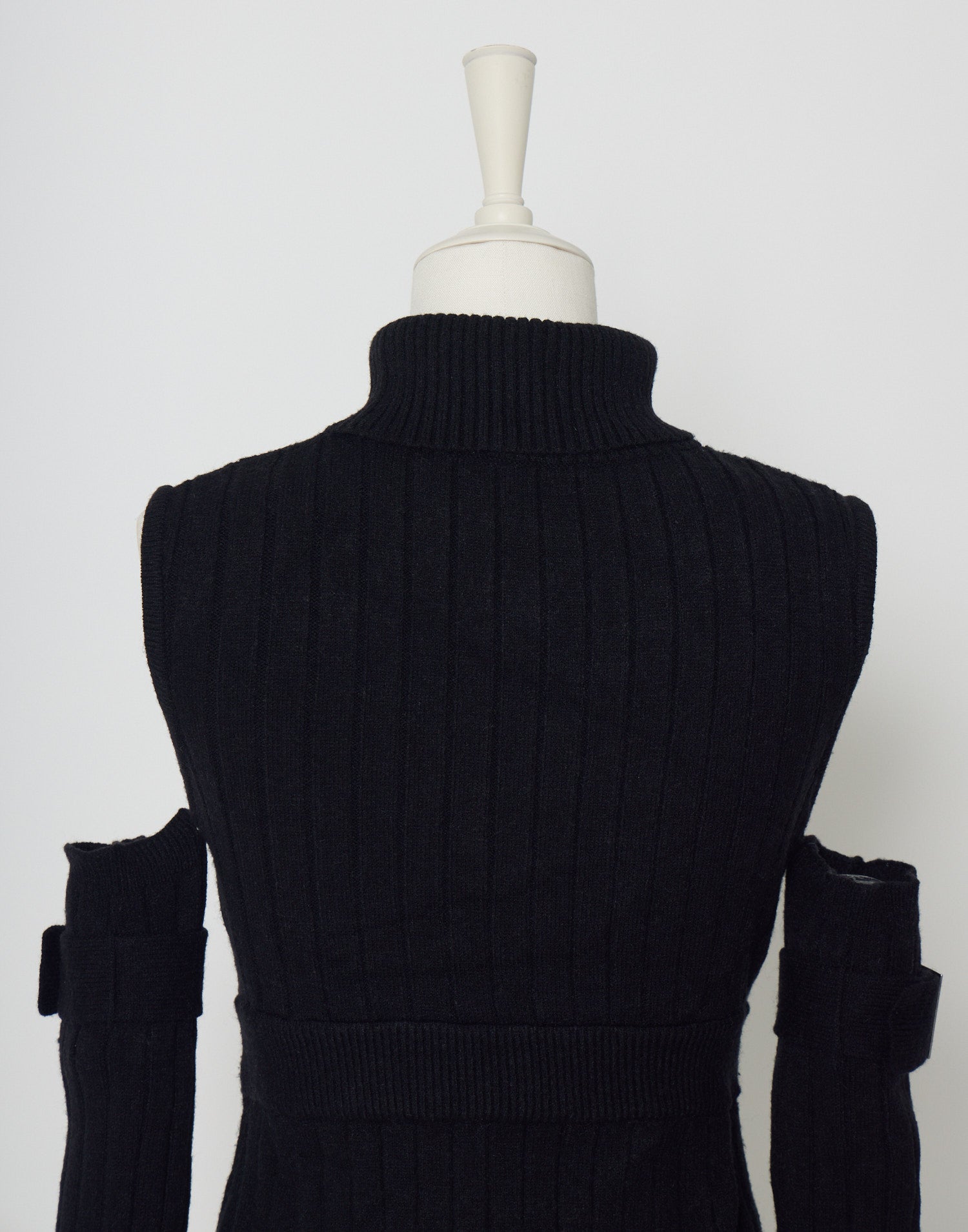 AVENCHUMU Belt & zip arm warmers knit one-piece