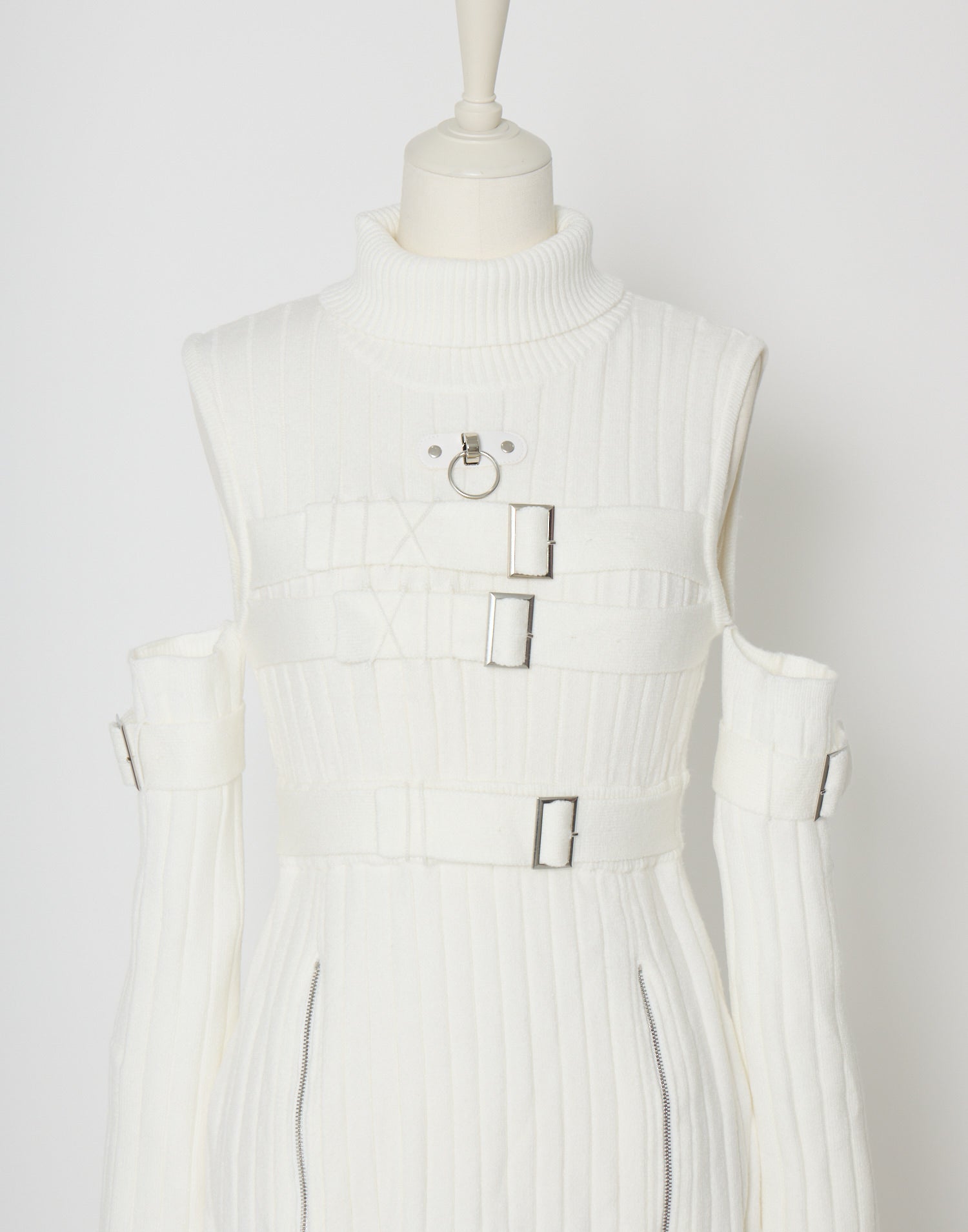 AVENCHUMU Belt & zip arm warmers knit one-piece