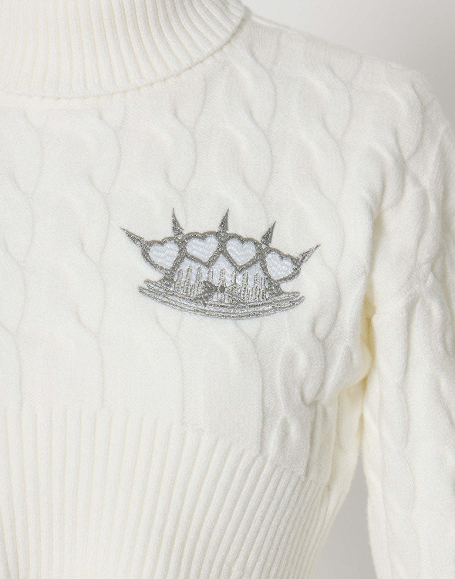 AVENCHUMU Brass knuckle cable knit tops