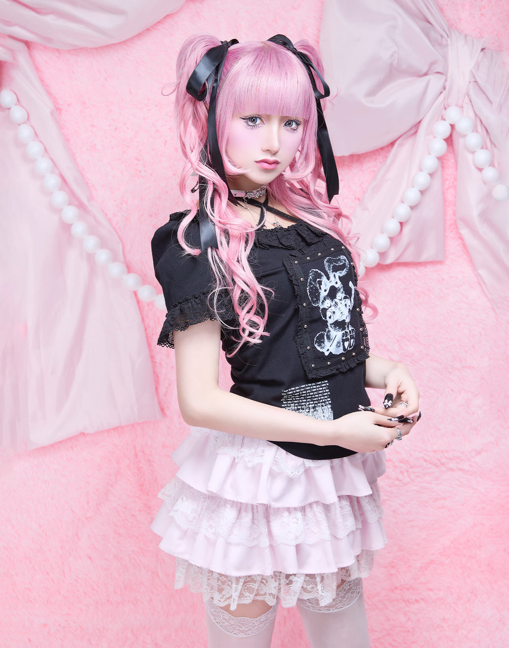 AVENCHUMU ValentineBunny print lace frame t-shirt